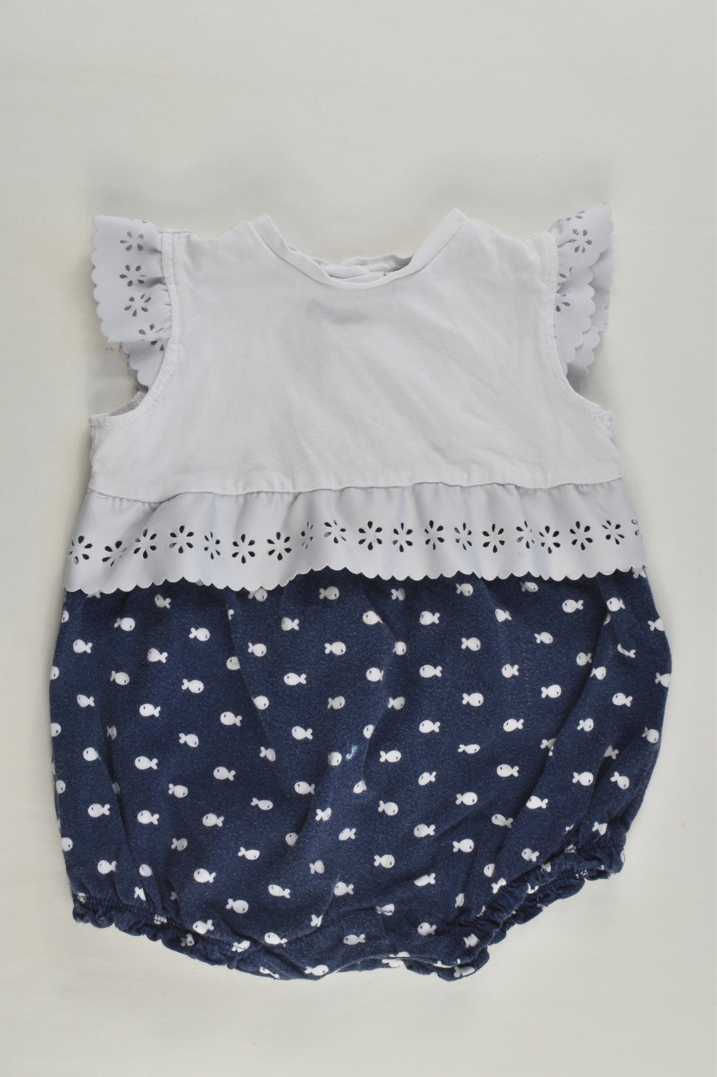 My First Chicco Size 0000 (56 cm, 3 months)