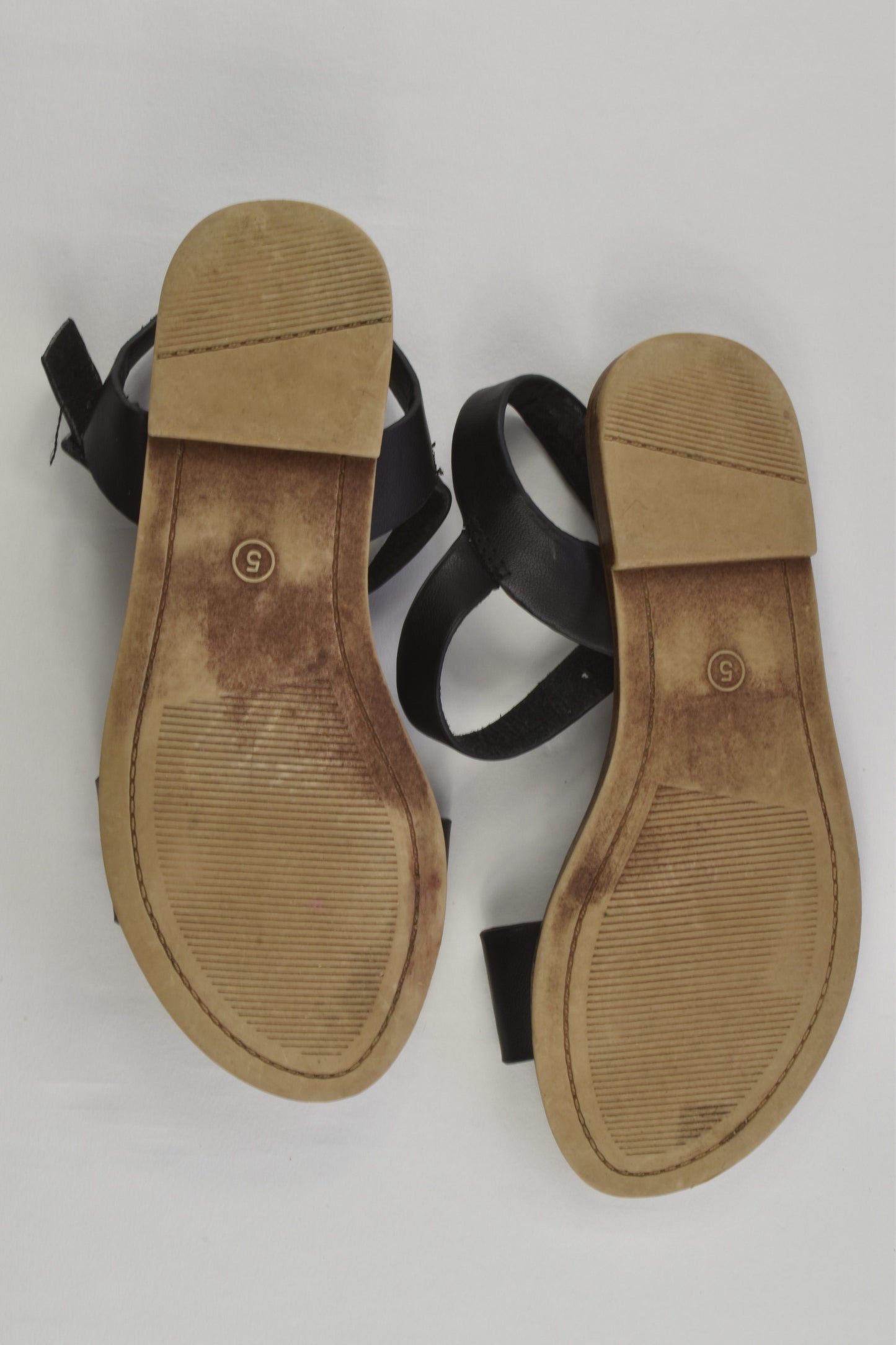 Naughty Monkey Size US 5 Black Leather Lully Sandals