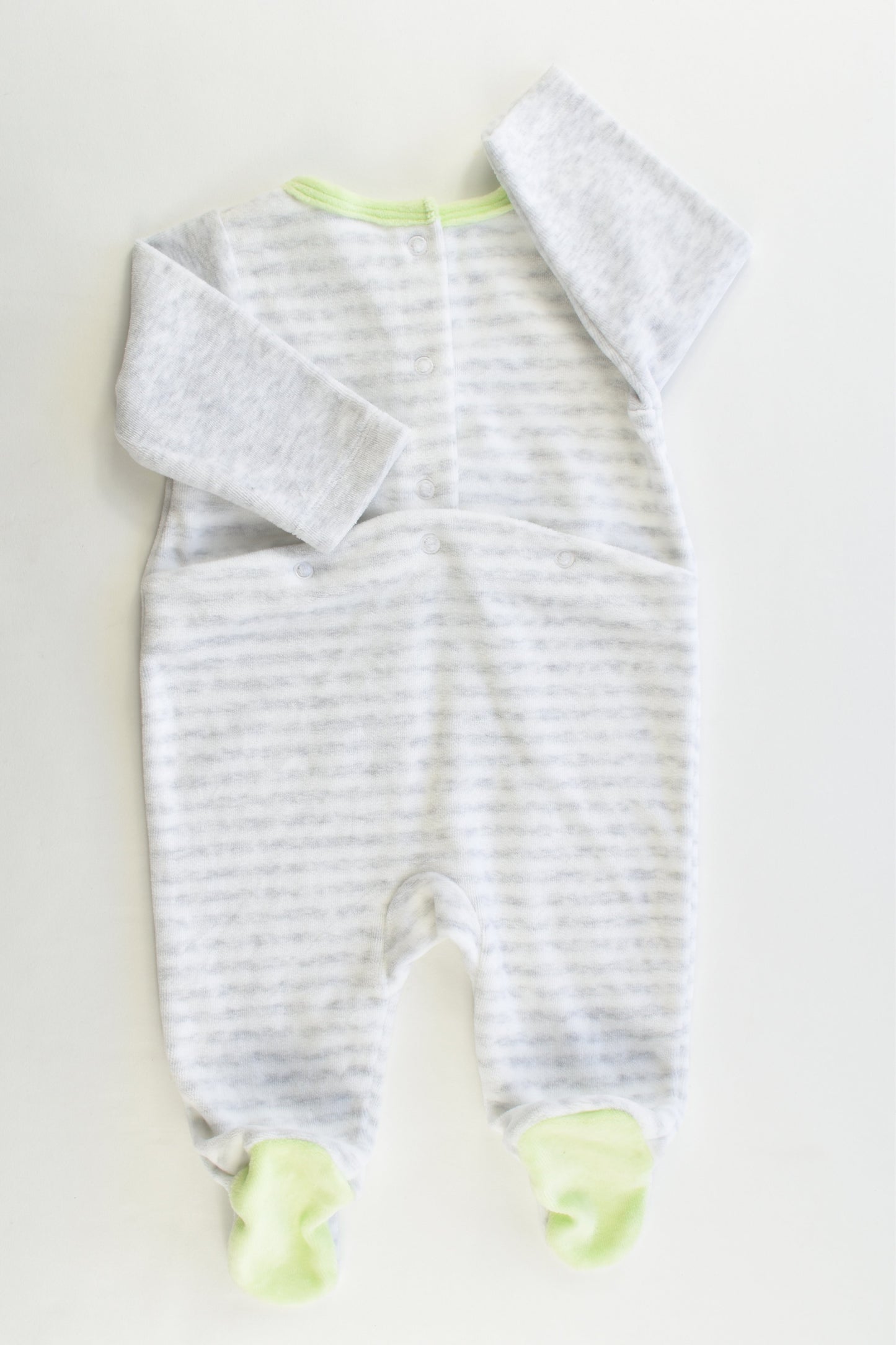 NEW C&A Size 000 (62 cm) "I Love You More Than I Can Bear" Velour Romper