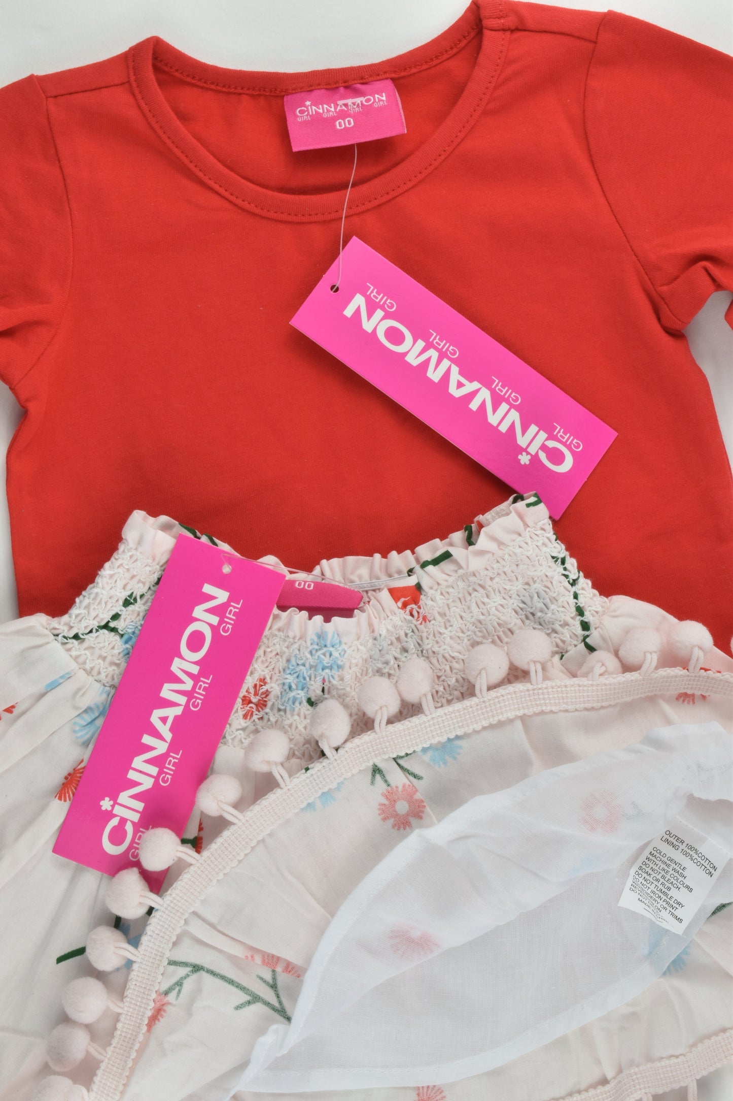 NEW Cinnamon Girl Size 00 Red T-shirt and Floral Lined Skirt