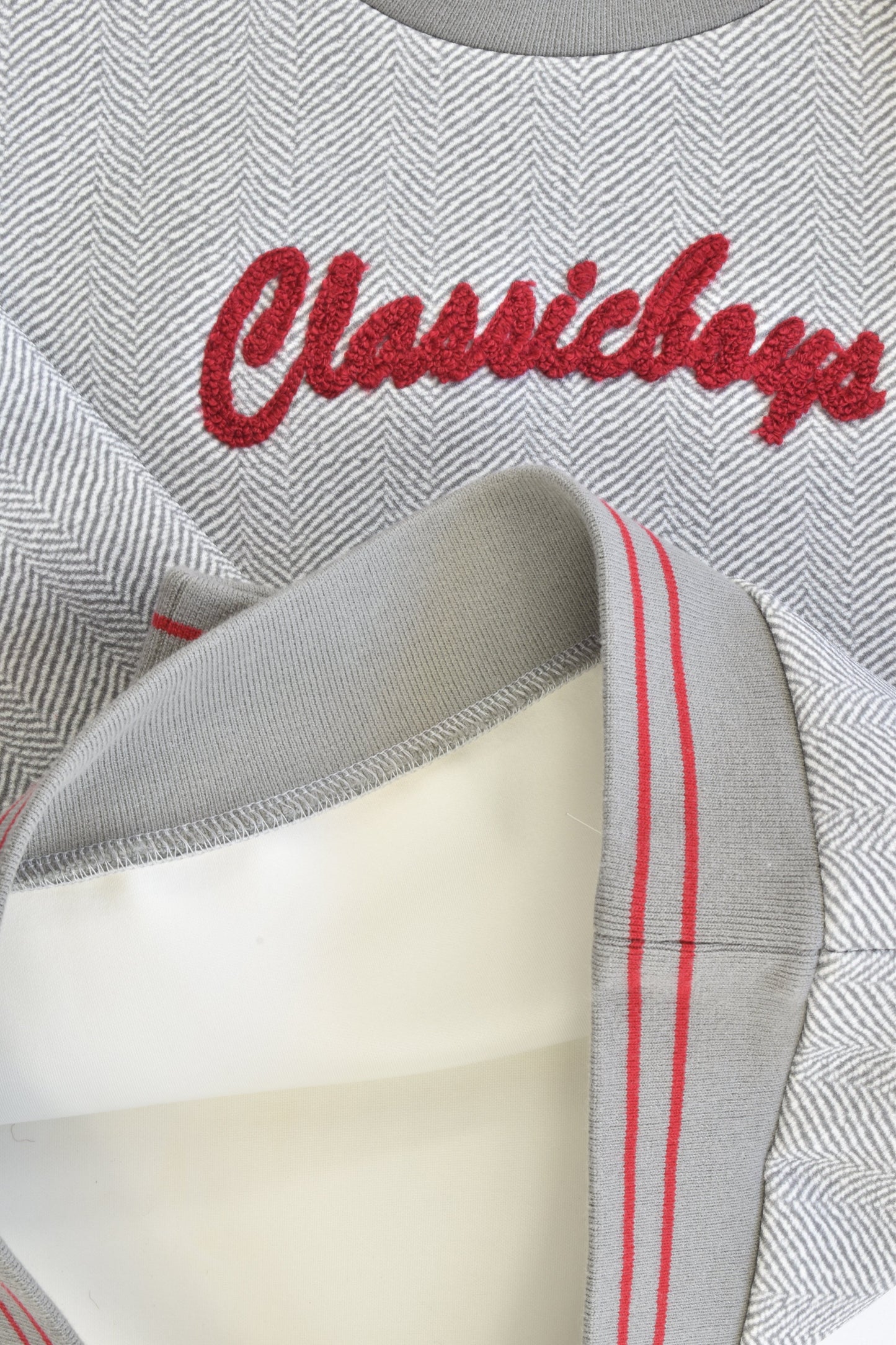 NEW Classic Boys Size 4 Jumper