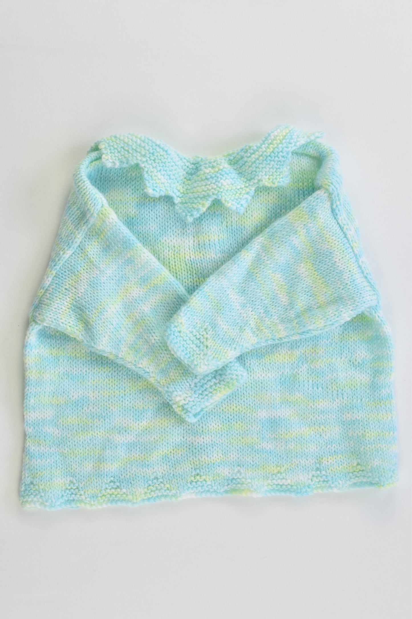 NEW Handmade Size approx 000-00 Knitted Cardigan with Flower Buttons