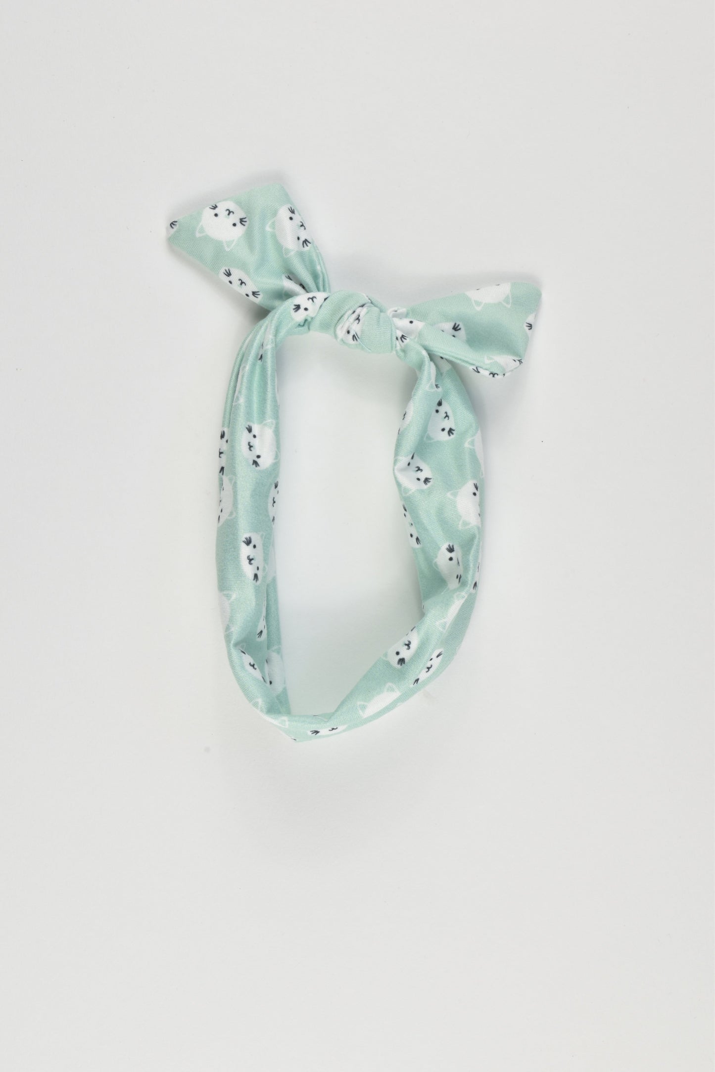 NEW Head band Approximately size 1-3