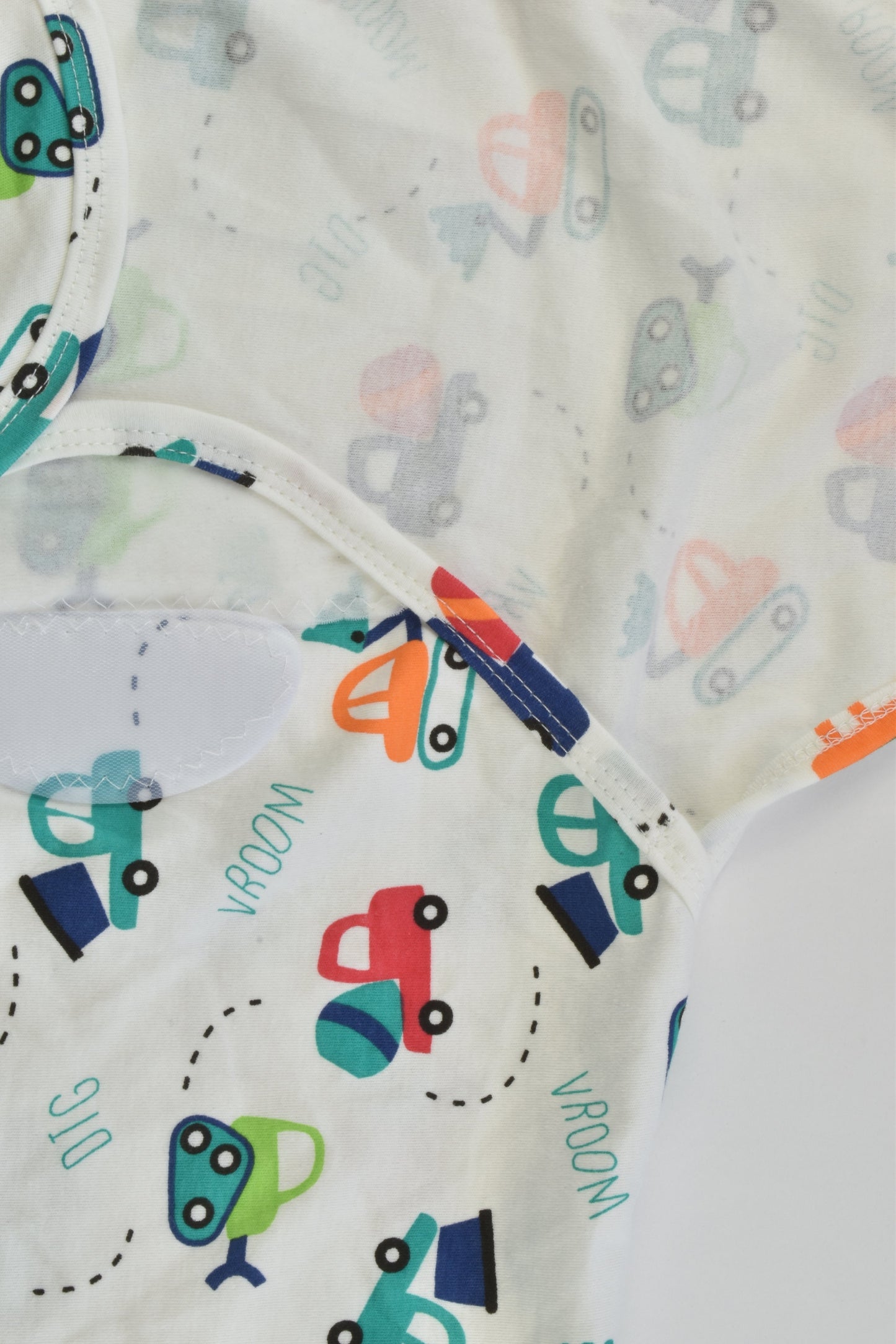 NEW Just To You Size approx 0-6 months Vehicles Swaddle