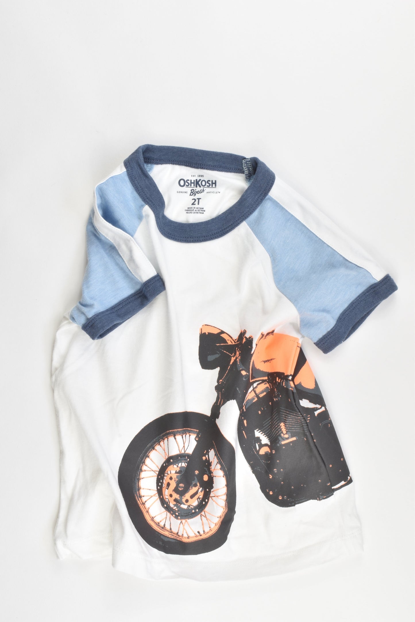 NEW OshKosh Size 2 T-shirt