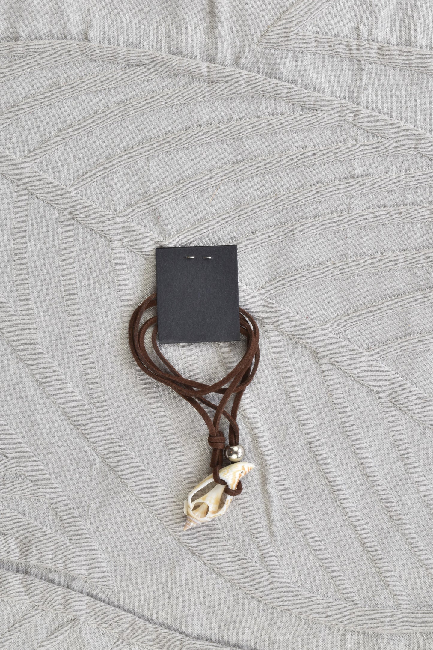 NEW Pinch and Spoon Shell necklace Brown