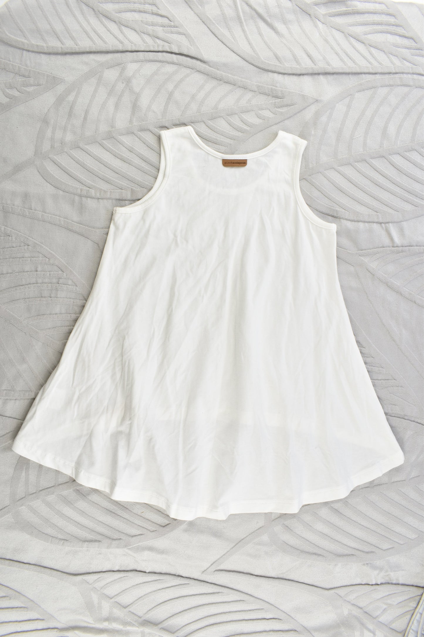 NEW Pinch and Spoon Size 8 Long Back Tank Nude