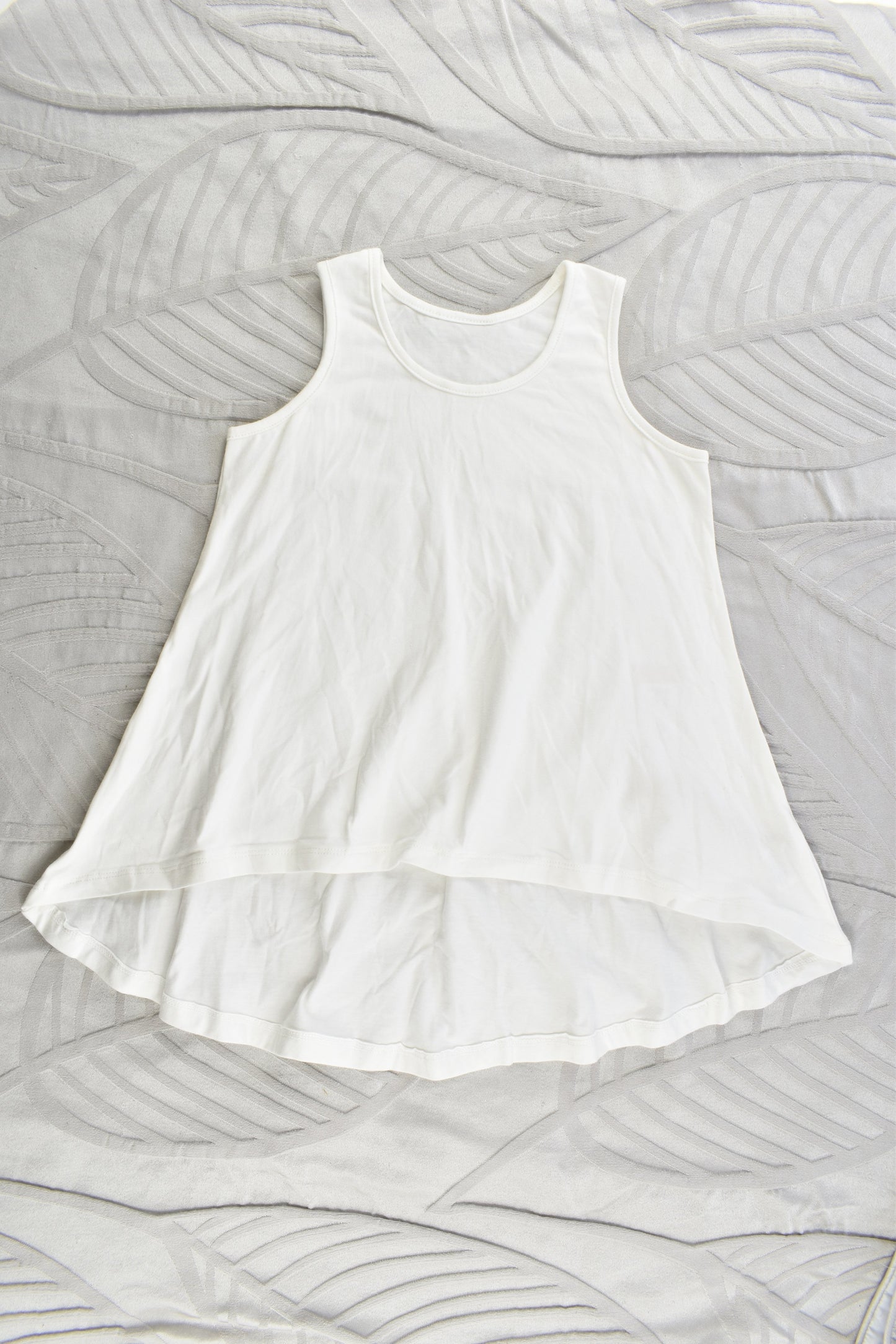 NEW Pinch and Spoon Size 8 Long Back Tank Nude