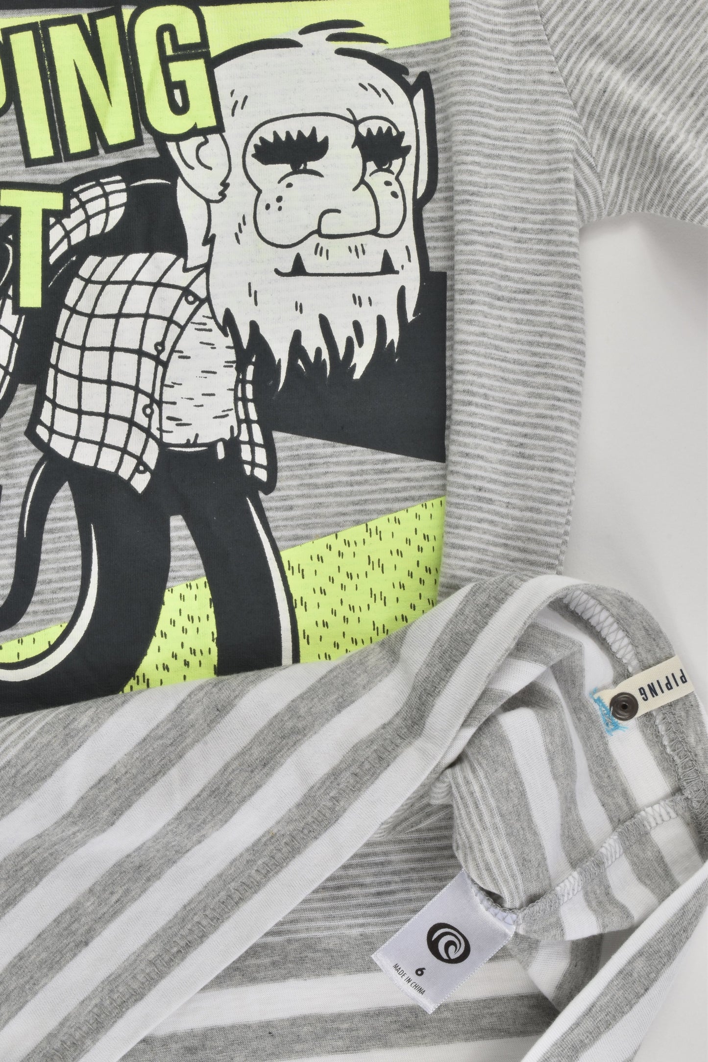 NEW Piping Hot Size 6 T-shirt