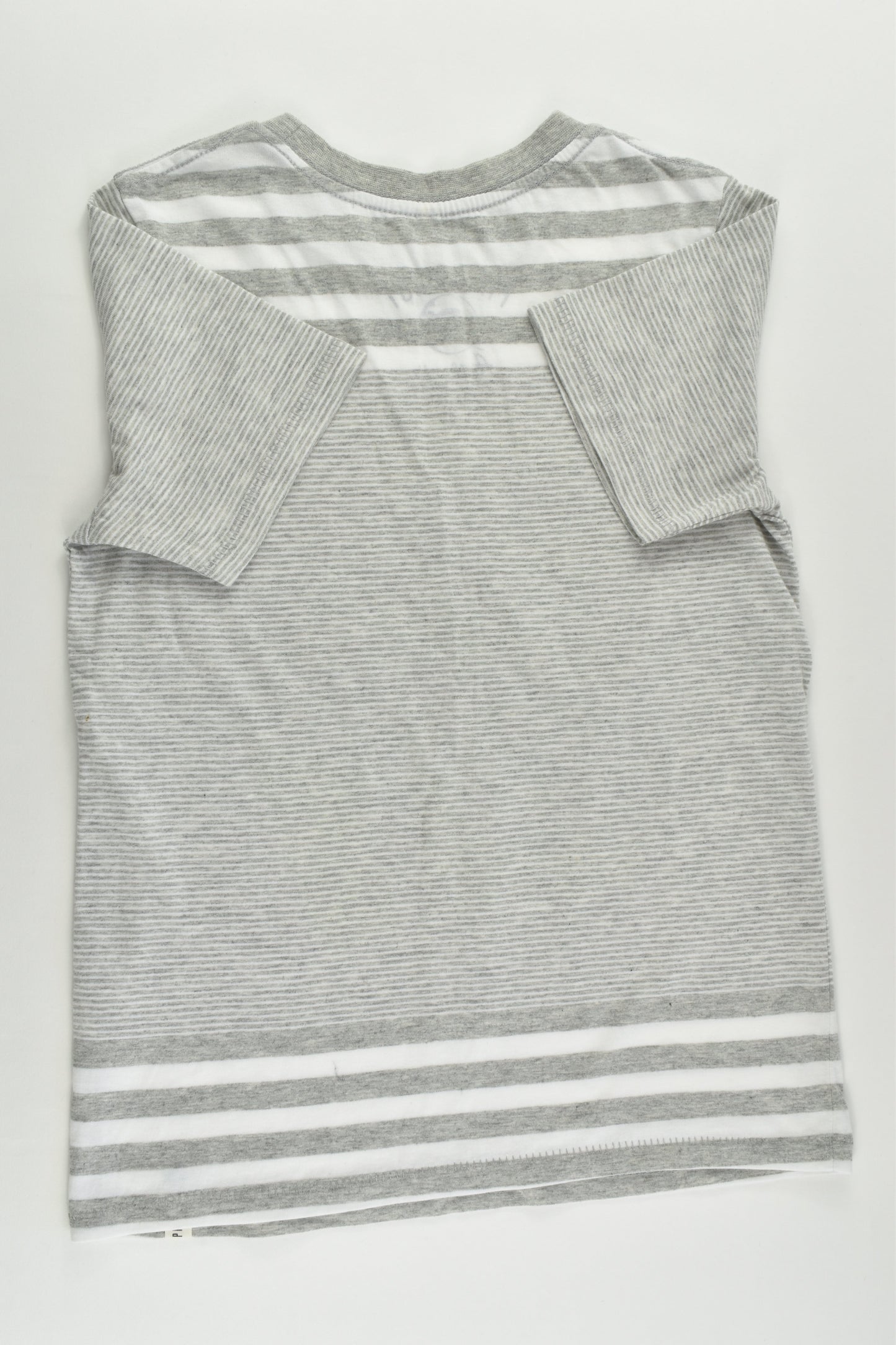 NEW Piping Hot Size 6 T-shirt
