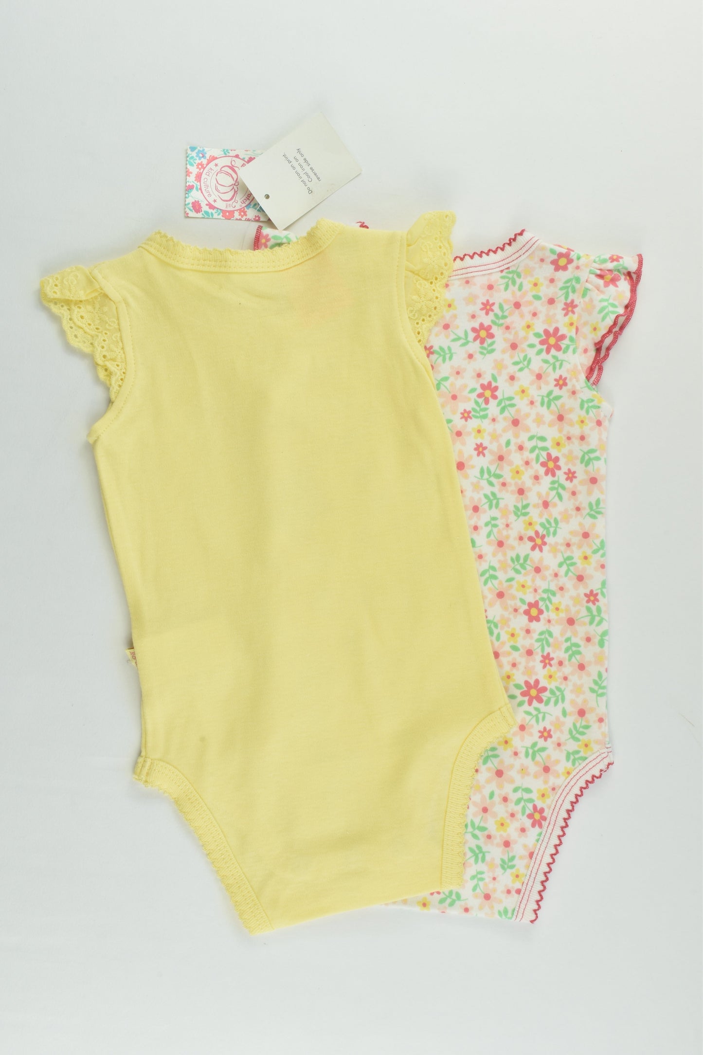 NEW Pumpkin Patch Size 000 (0-3 months, 62 cm) 2x Flutter Sleeved Bodysuit