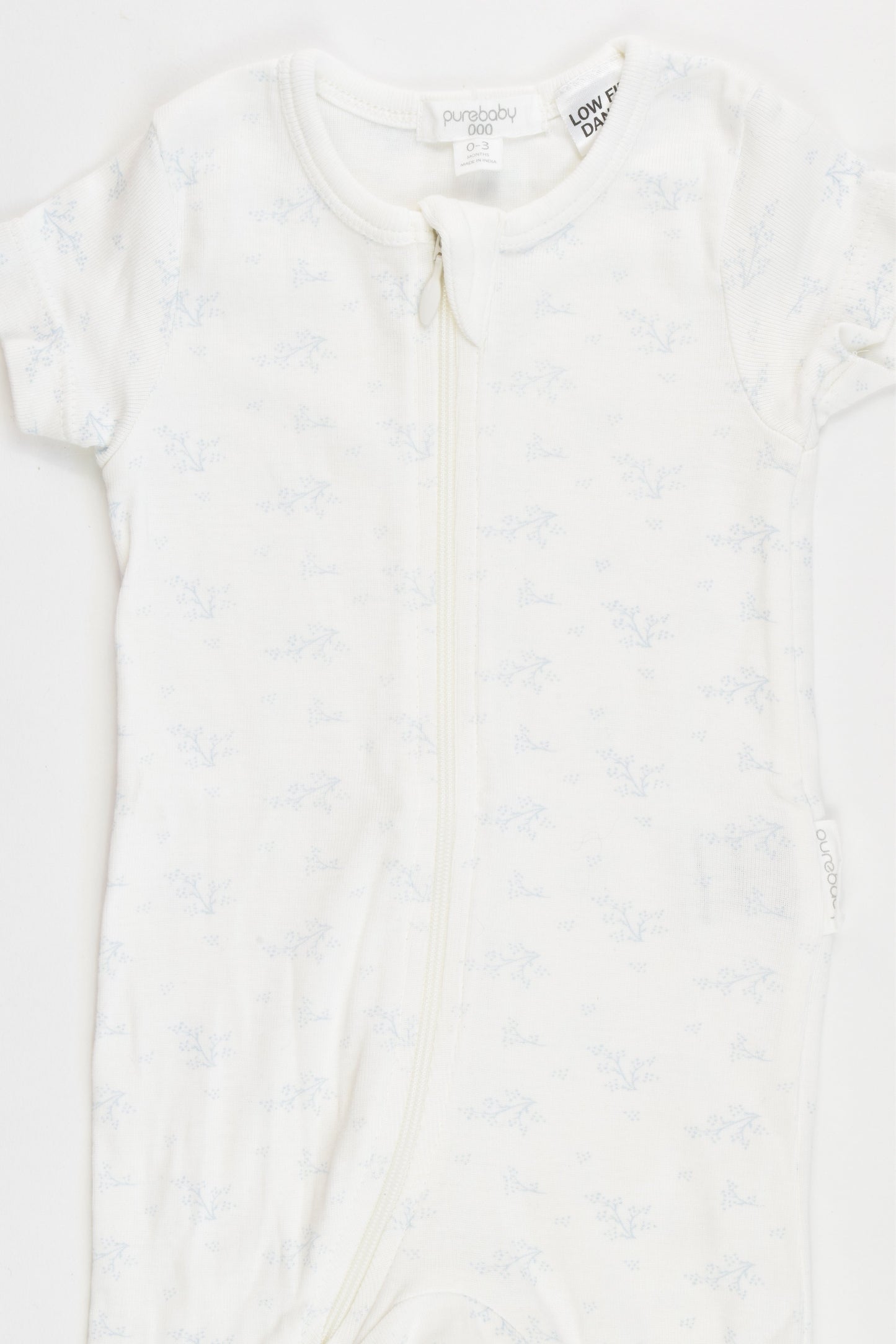 NEW Purebaby Size 000 (0-3 months) Romper