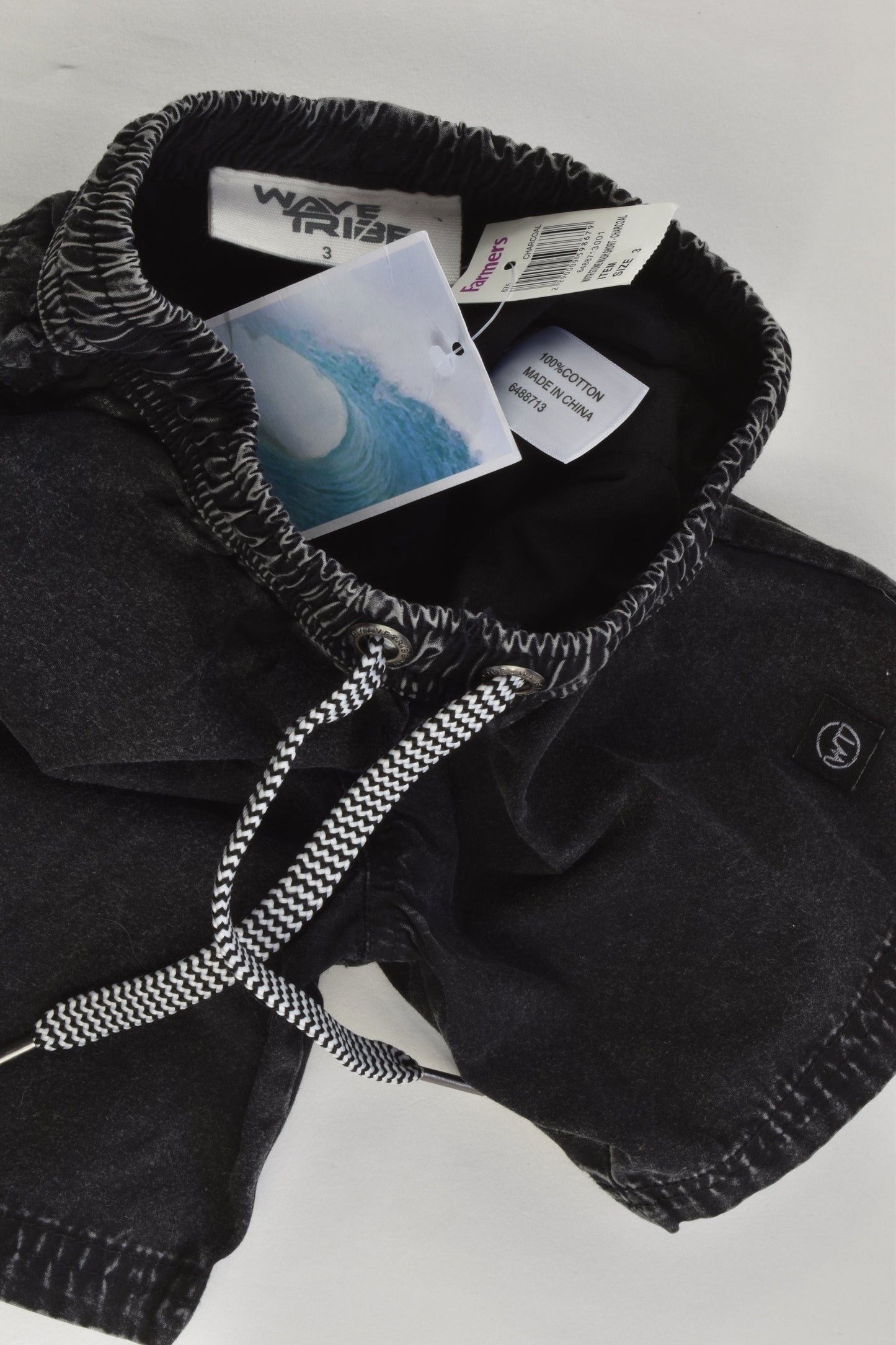 NEW Wave Tribe (US) Size 3 Shorts