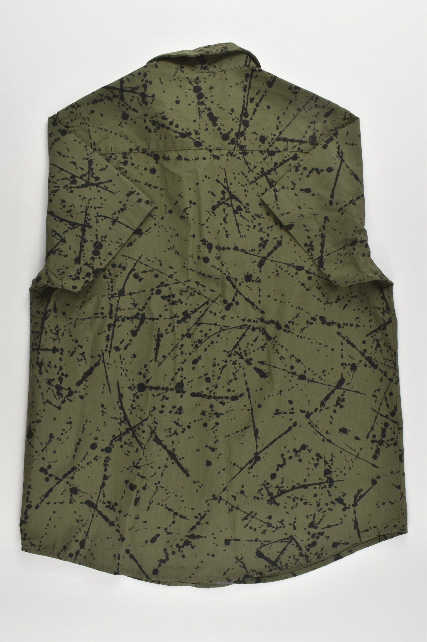Next Size 8 (128 cm) Shirt
