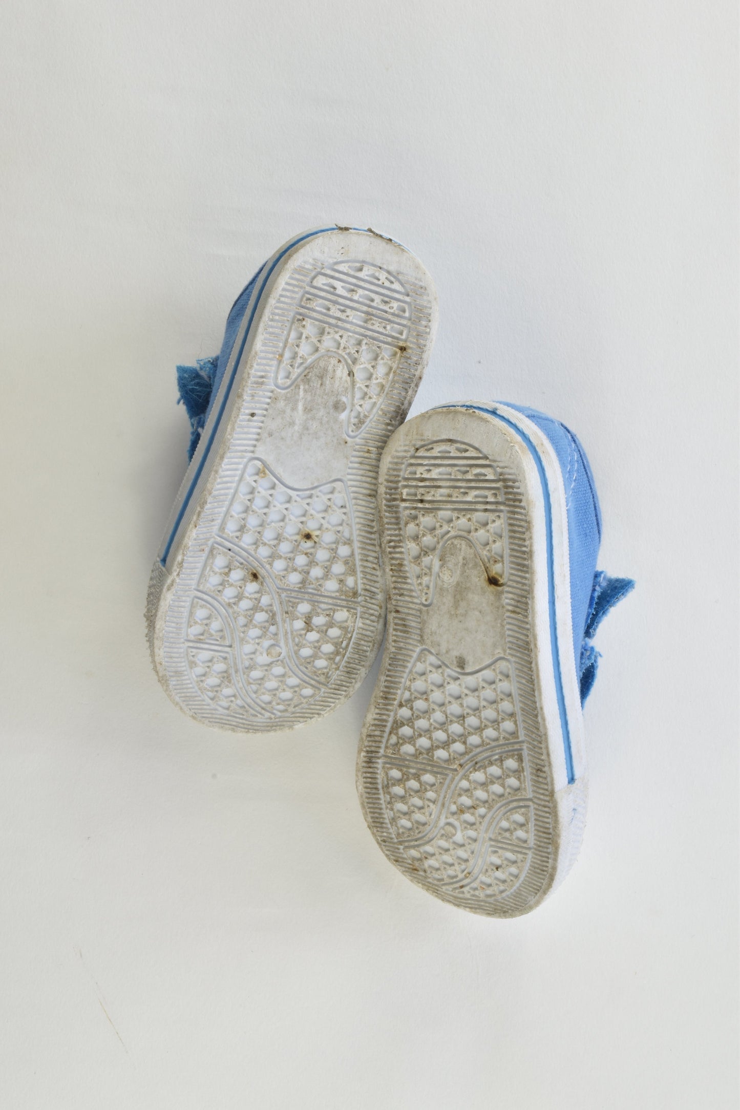 Orchestra (France) Size 23 Canvas Shoes