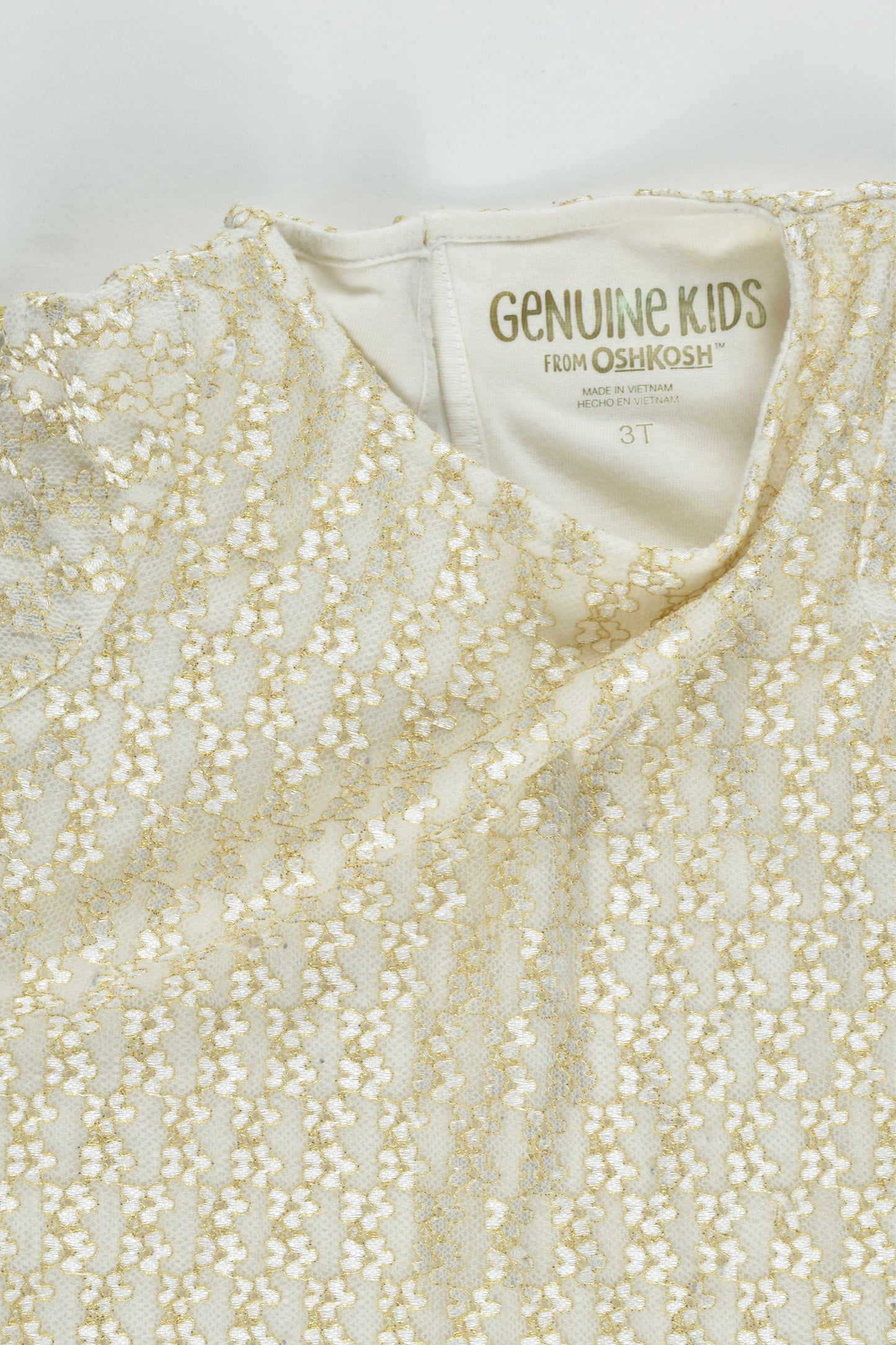 OshKosh Size 3 T-shirt