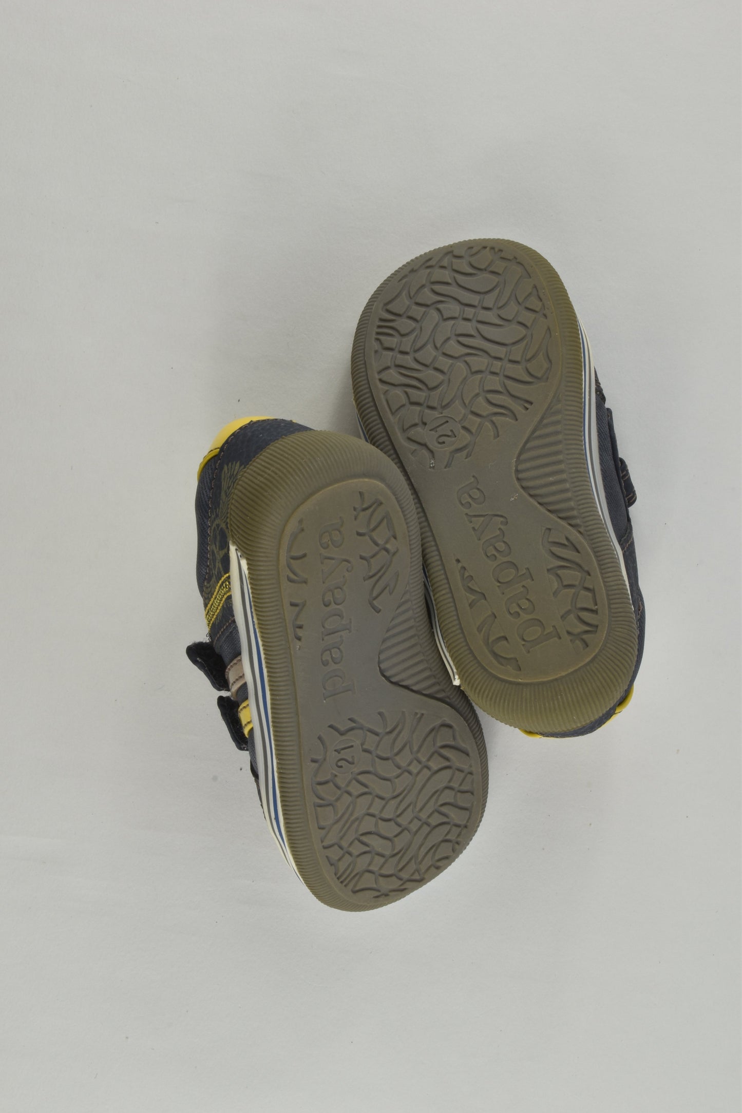 Papaya Size EUR 21 Shoes