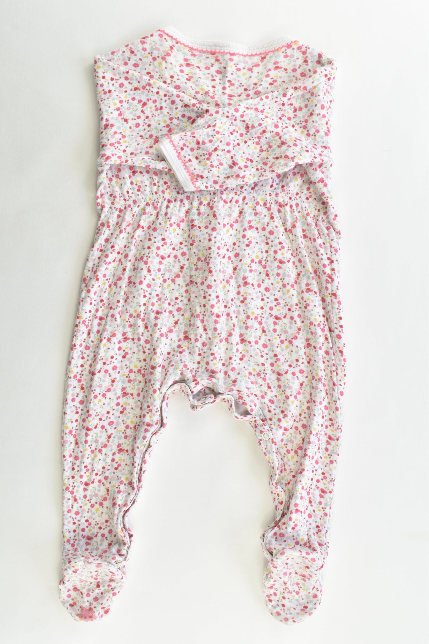 Petit Bateau (France) Size 6 months (67 cm, 00) Liberty Print Footed Romper