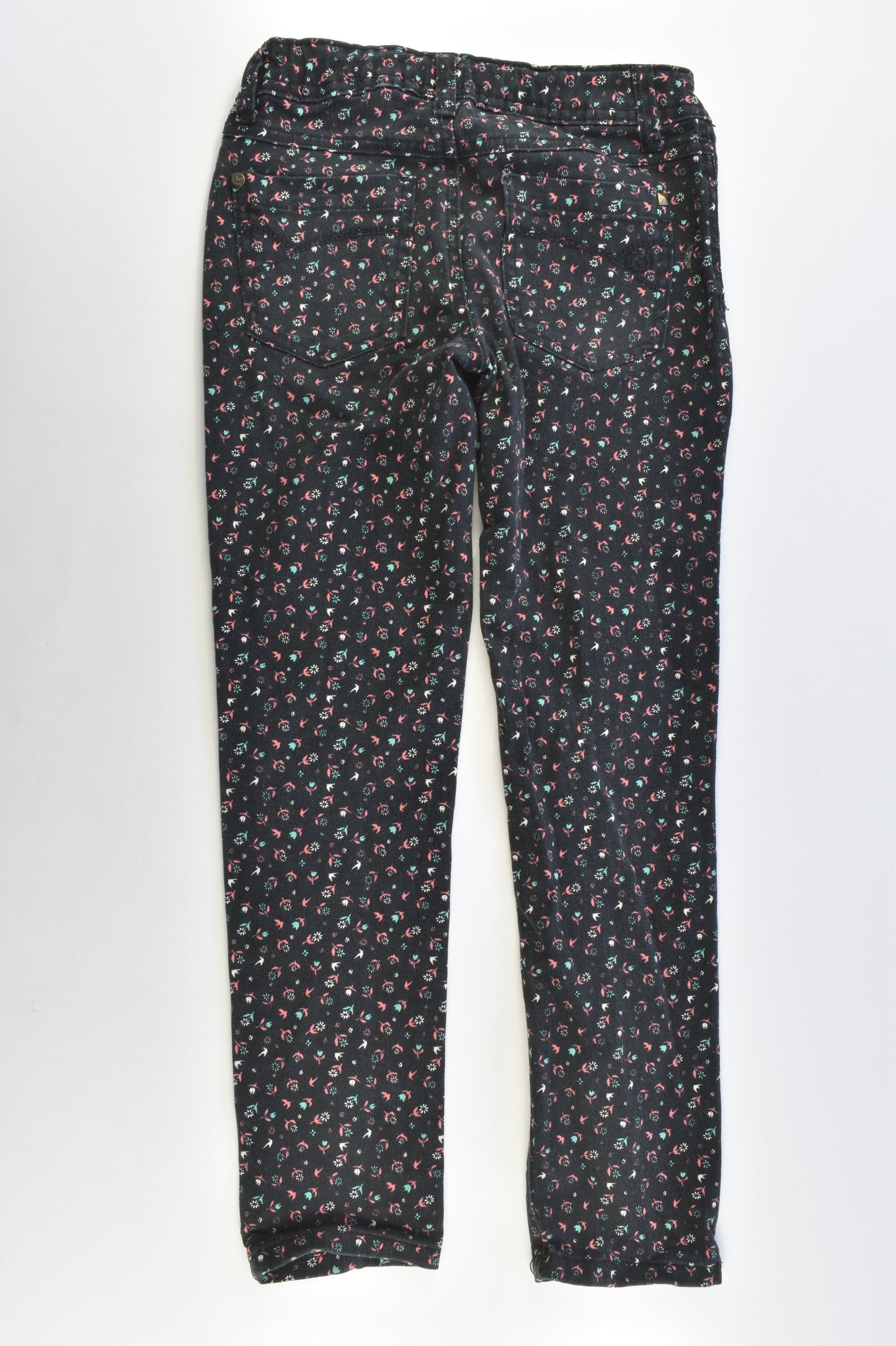 Piping Hot Size 7 Stretchy Denim Pants