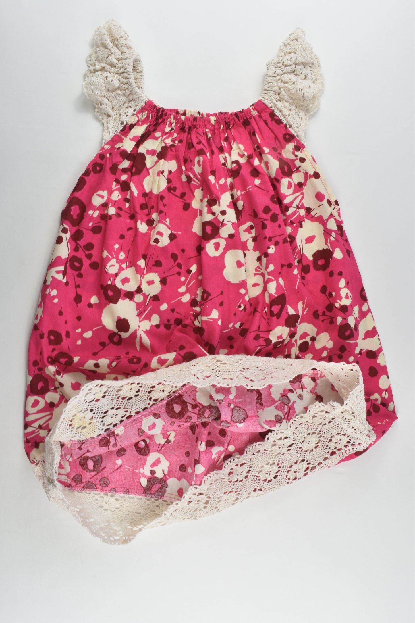 Pour Bebe by Couturekidz Size 6 Lace Hem Dress