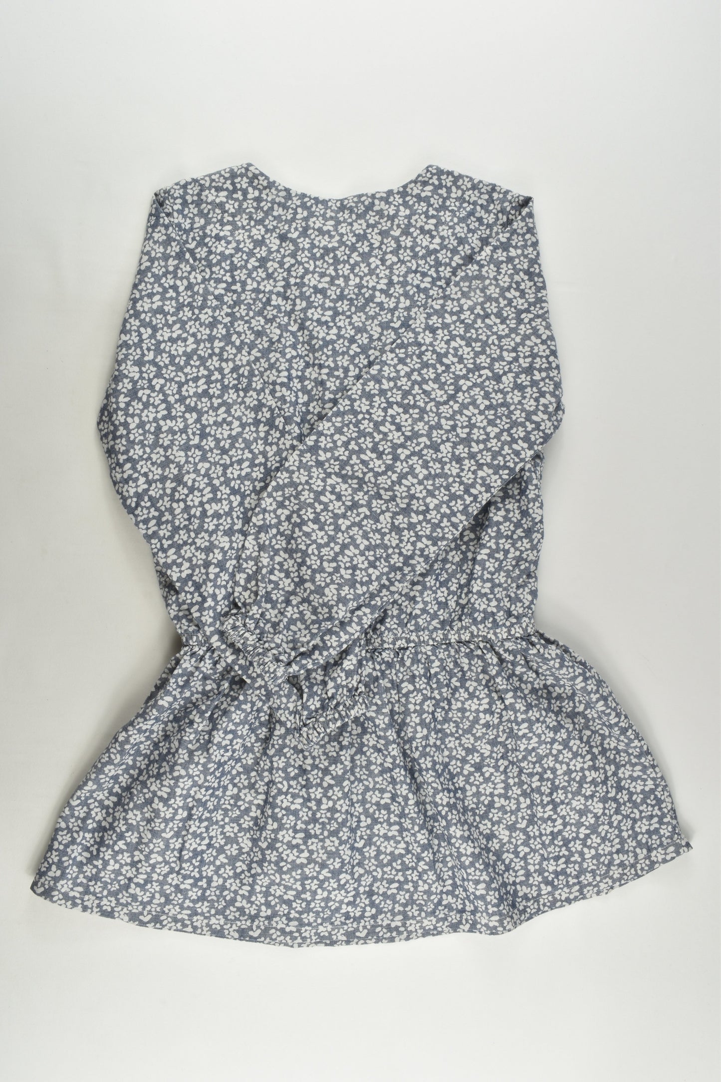 RB Sellars Size 6 Floral Lightweight Denim Dress