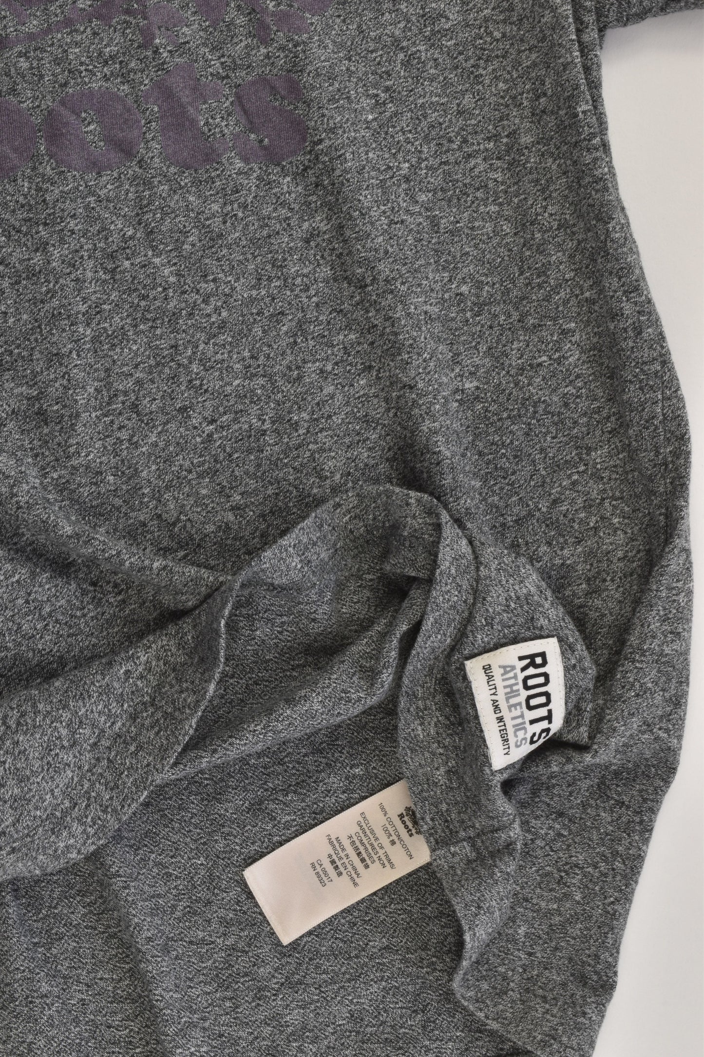 Roots Kids (Canada) Size 9-10 Beaver T-shirt