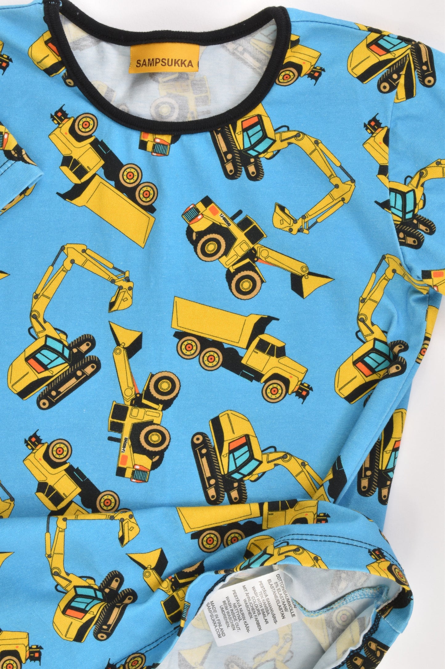 Sampsukka Finland Size 110 (5) Smallish T-shirt
