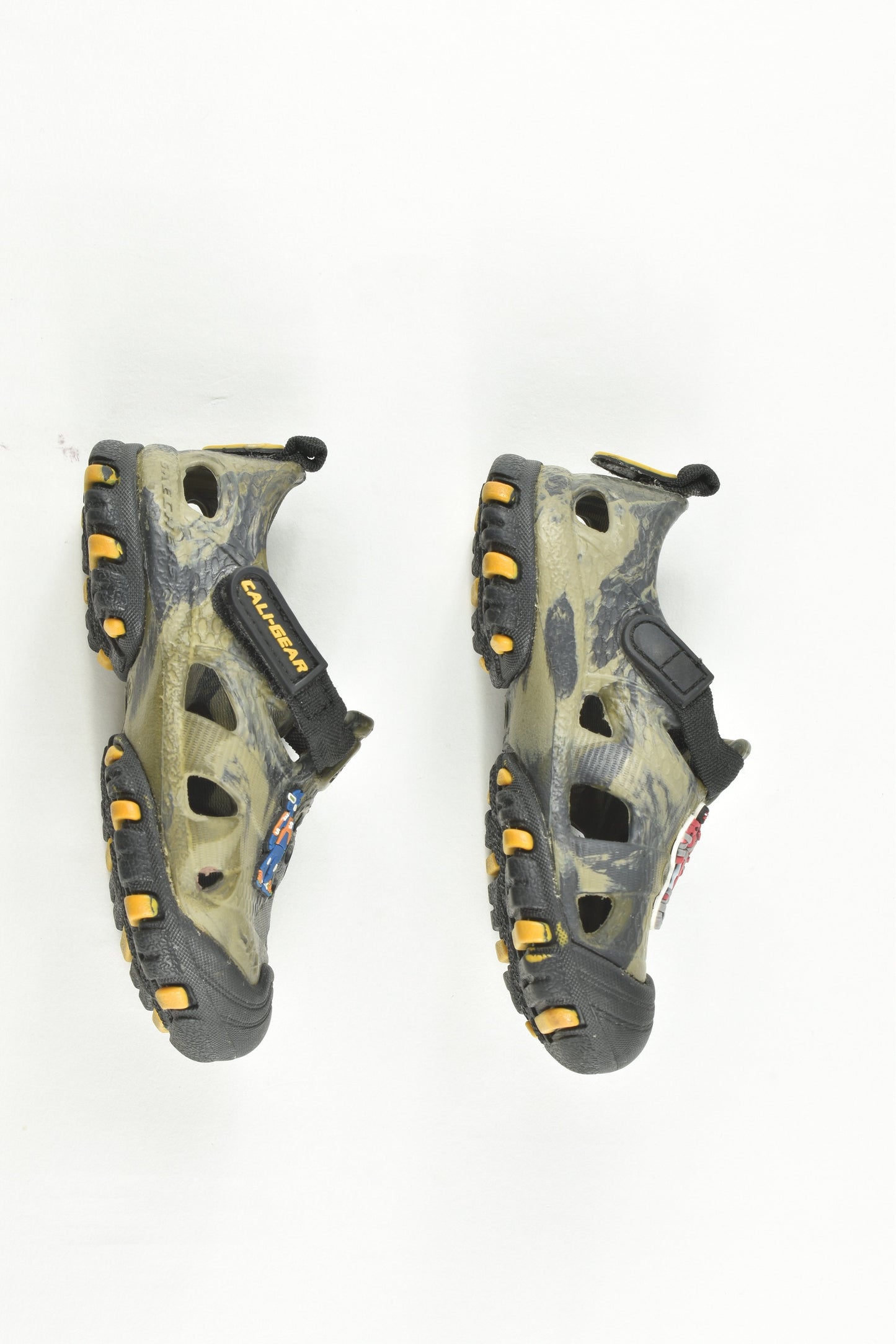 Skechers Size 5 Cali Gear Shoes