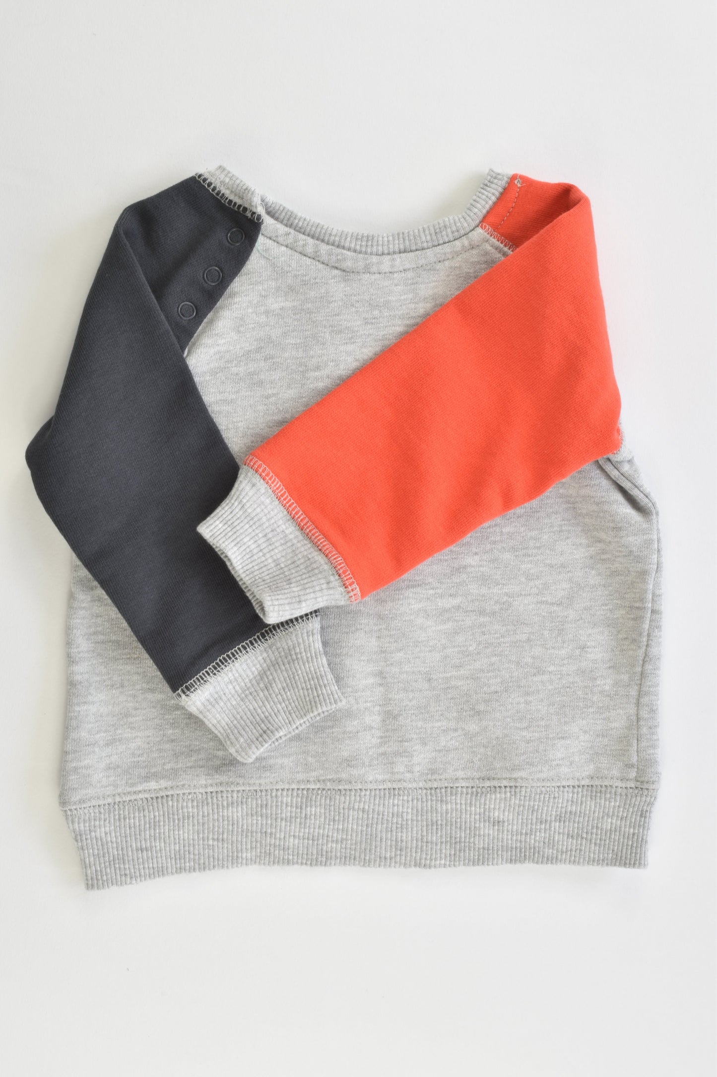 Target Size 00 (3-6 months) Dragon Sweater
