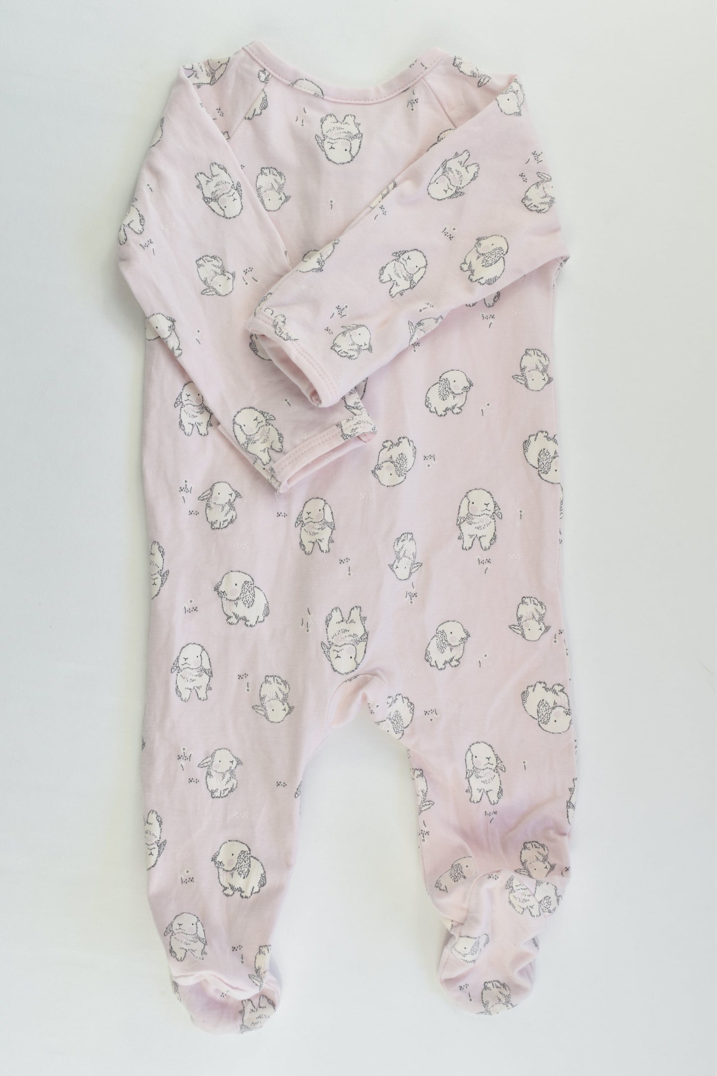 Target Size 000 (0-3 months) Bunnies Footed Romper