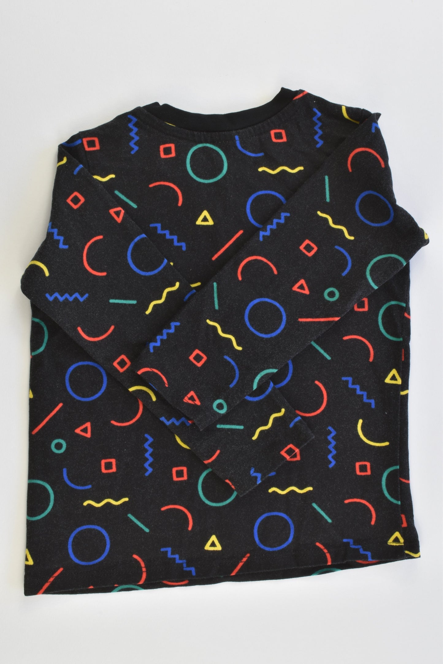 Target Size 1 (12-18 months) Shapes Top