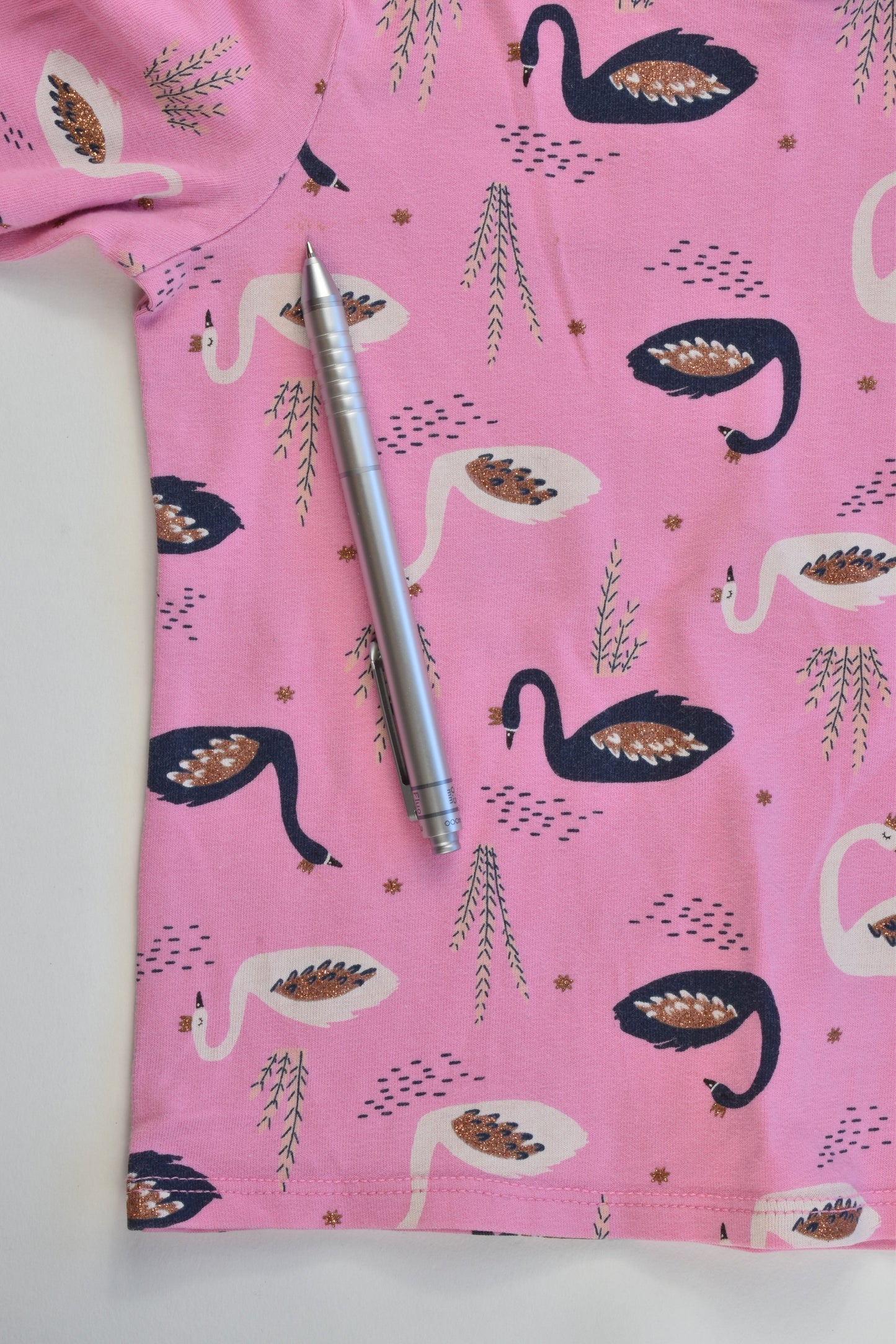 Target Size 2 Swan Top