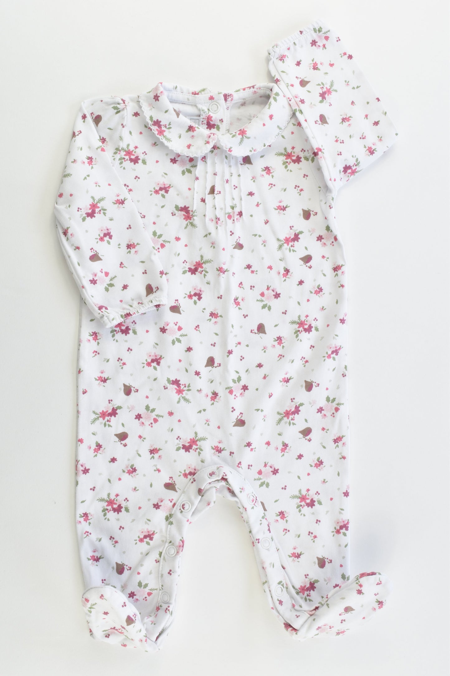 The Little White Company (London) Size 000 (0-3 months, up to 62 cm) Flowers and Birds Footed Romper