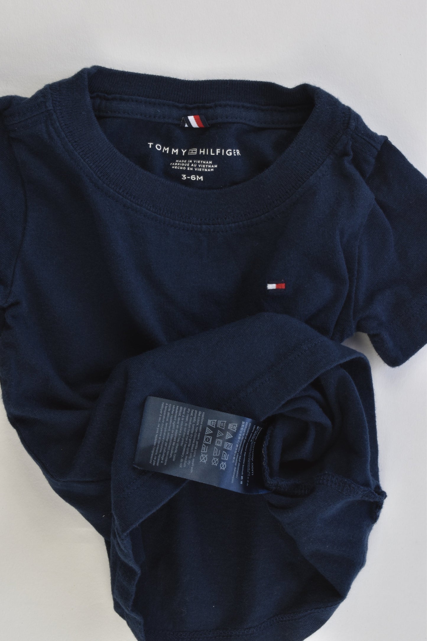 Tommy Hilfiger Size 3-6 months T-shirt