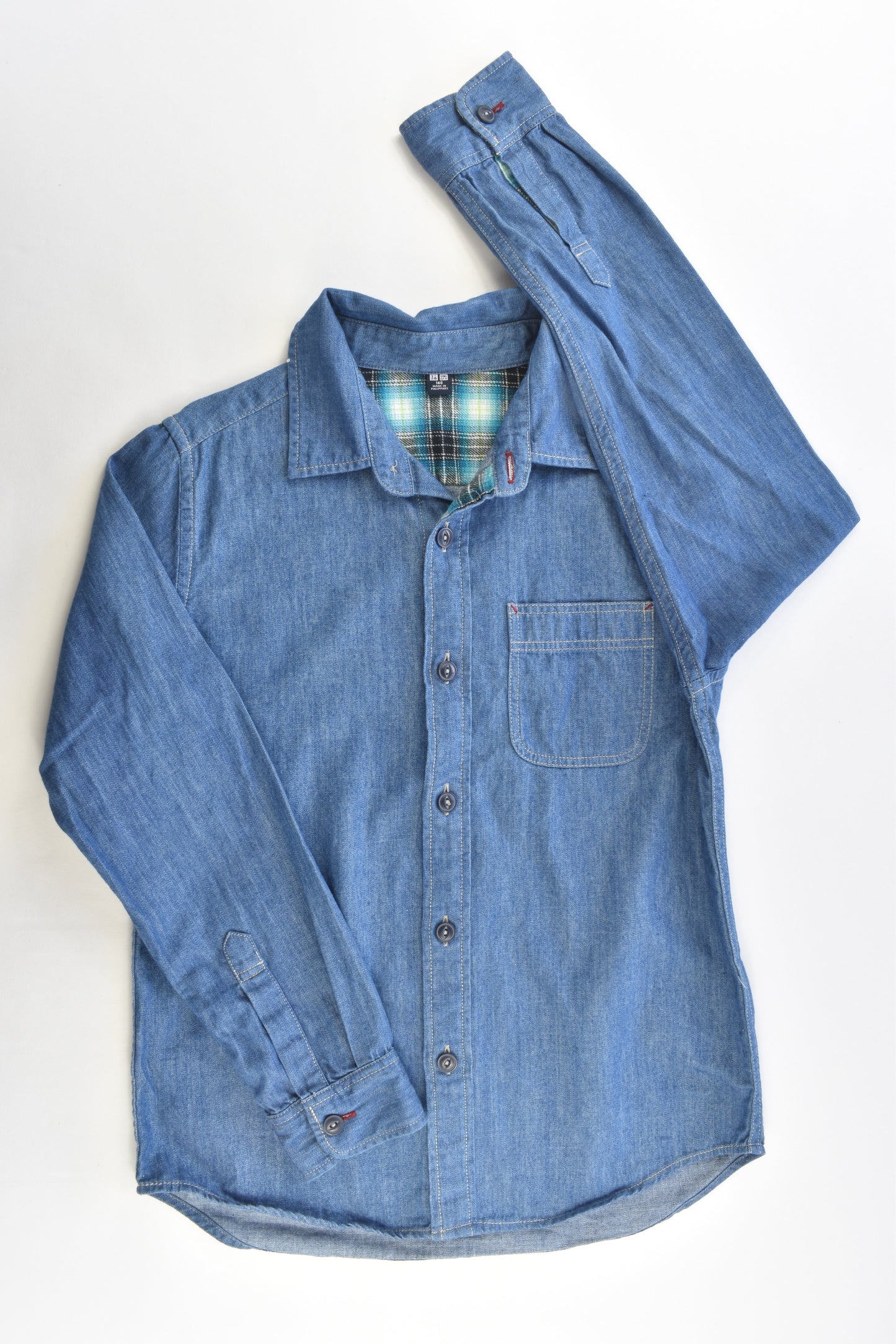 Uniqlo Size 140 cm (10) Collared Denim Shirt