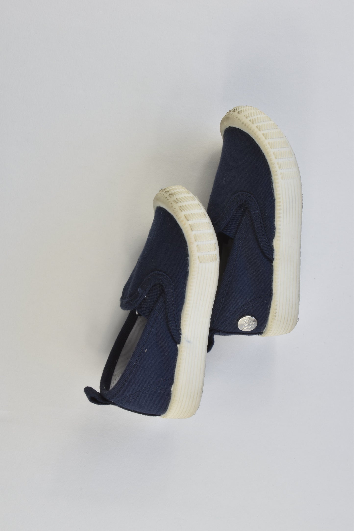 Walnut Melbourne Size 21 Navy Blue Canvas Shoes