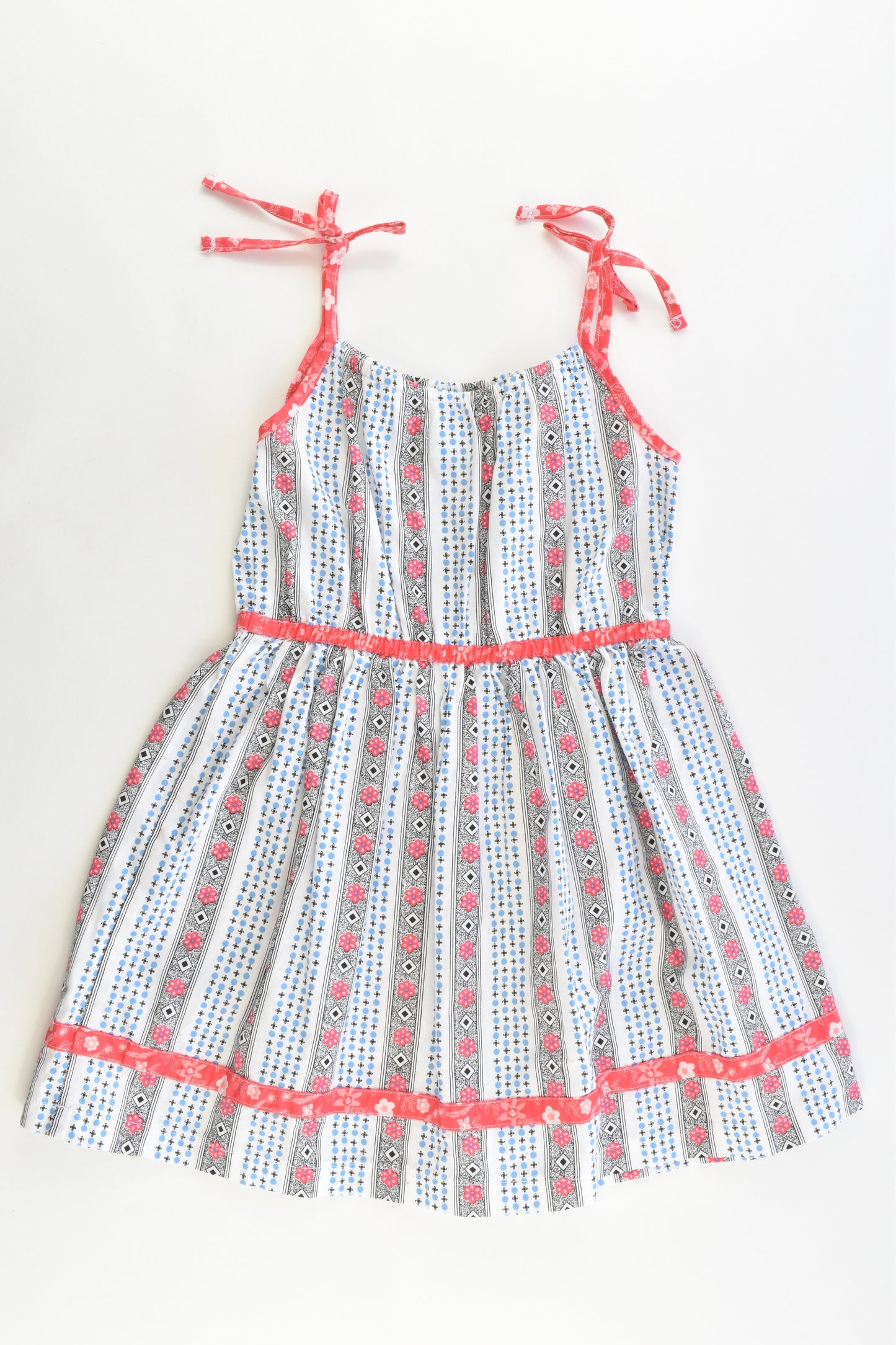 Young Hearts Size 2 Dress