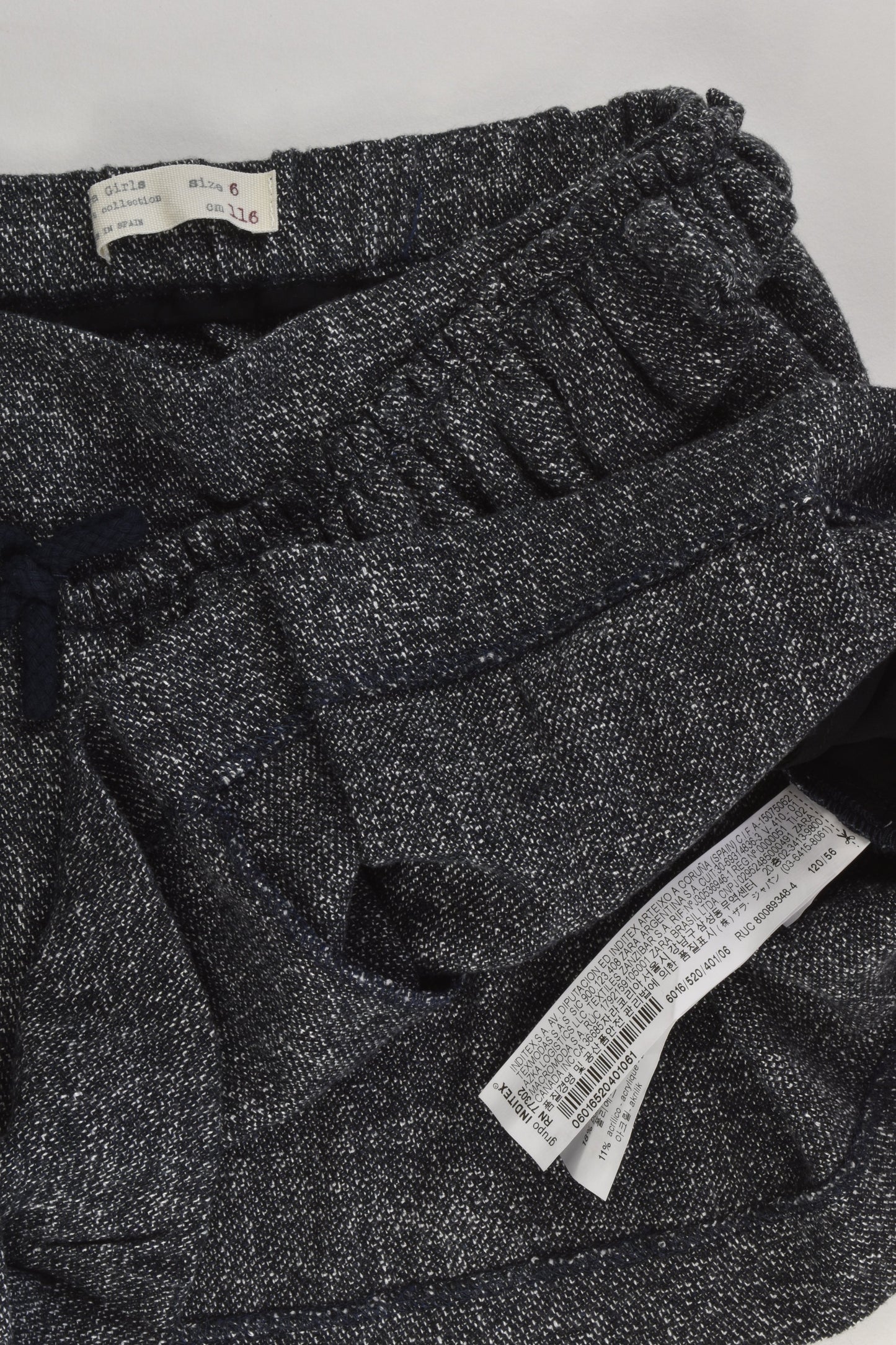 Zara Size 6 (116 cm) Winter Skirt