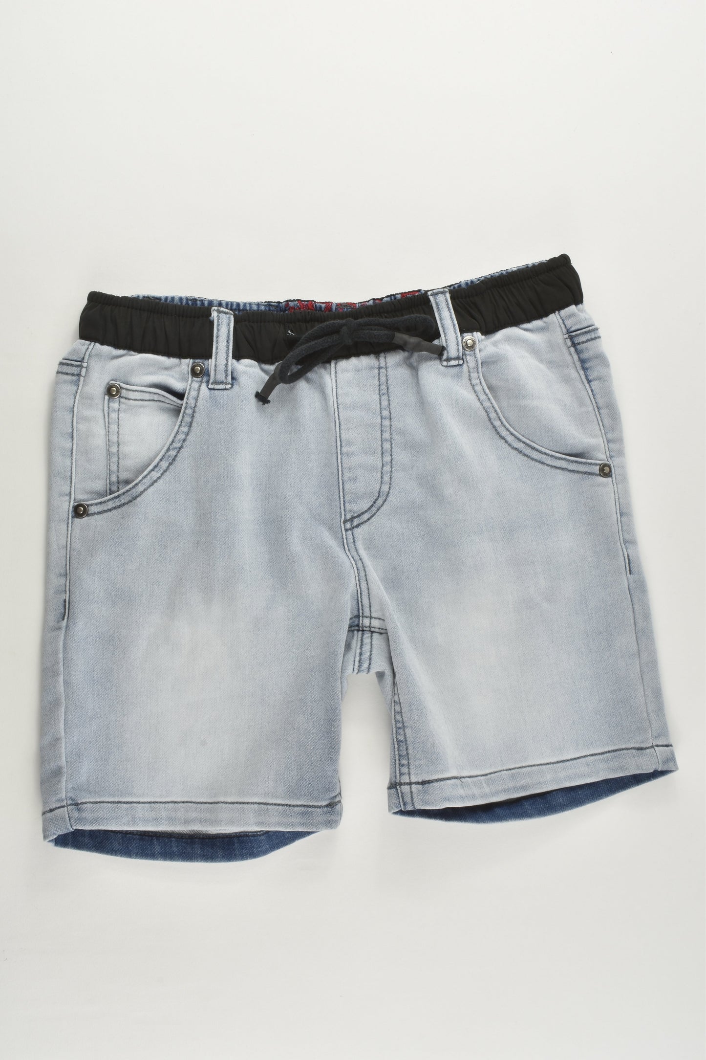 Zom-B Denim Co Size 10 Stretchy Denim Shorts