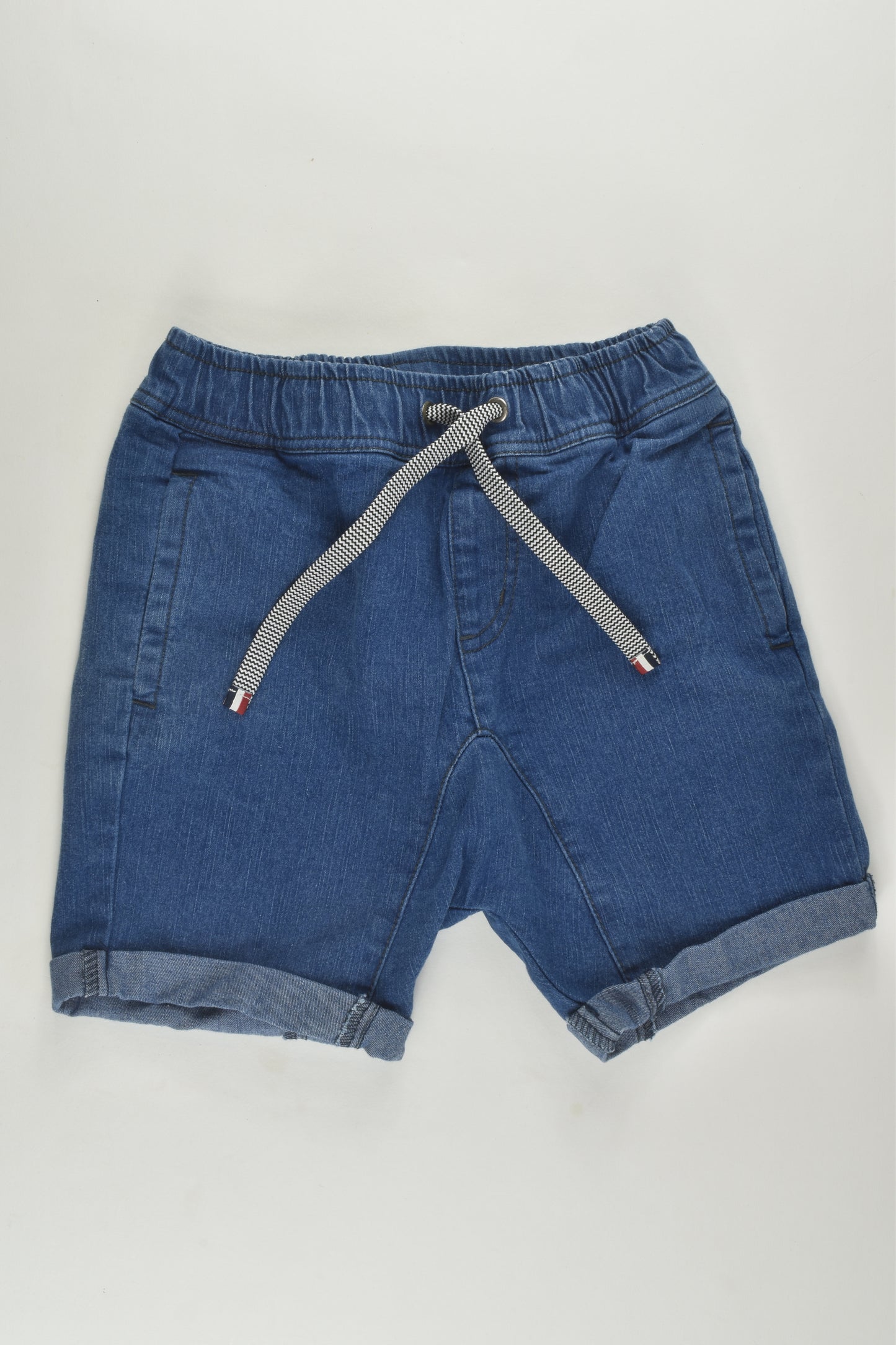 Academy Rookie Size 8 Stretchy Denim Shorts