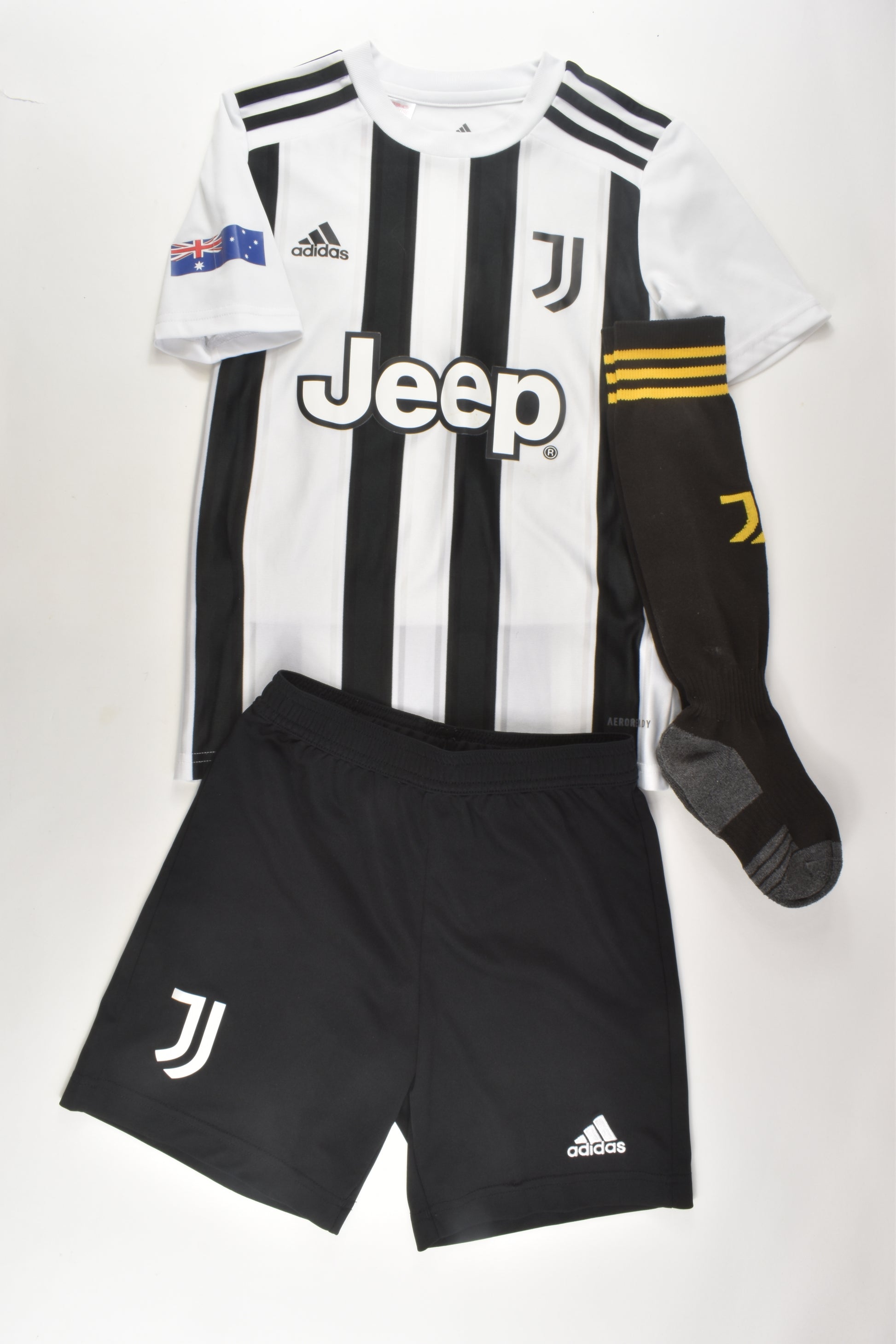 Adidas Size 9-10 Three Piece Juventus Kit
