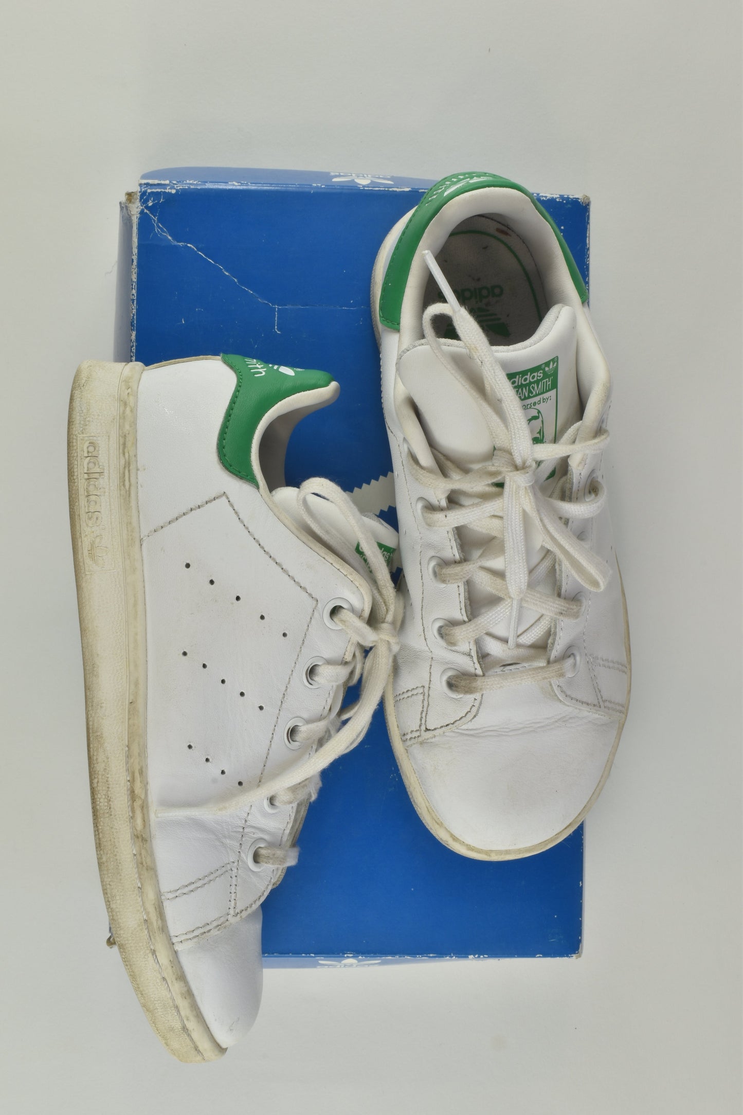 Adidas Size UK 1.5 Stan Smith Shoes