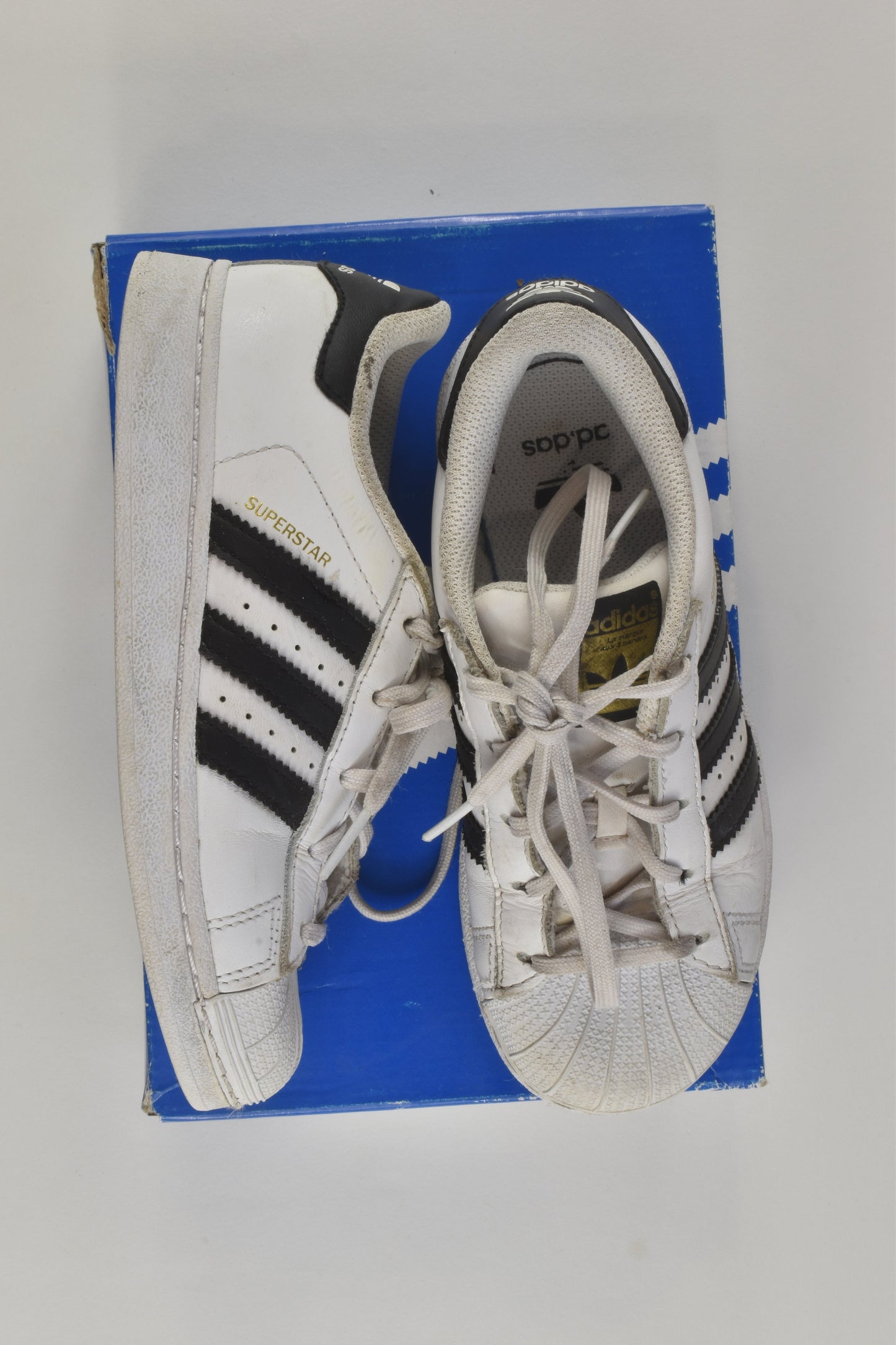 Adidas Superstar Size UK 12.5 Shoes