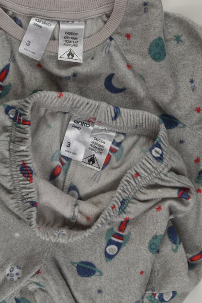 Anko Size 3 Fleece Pyjamas