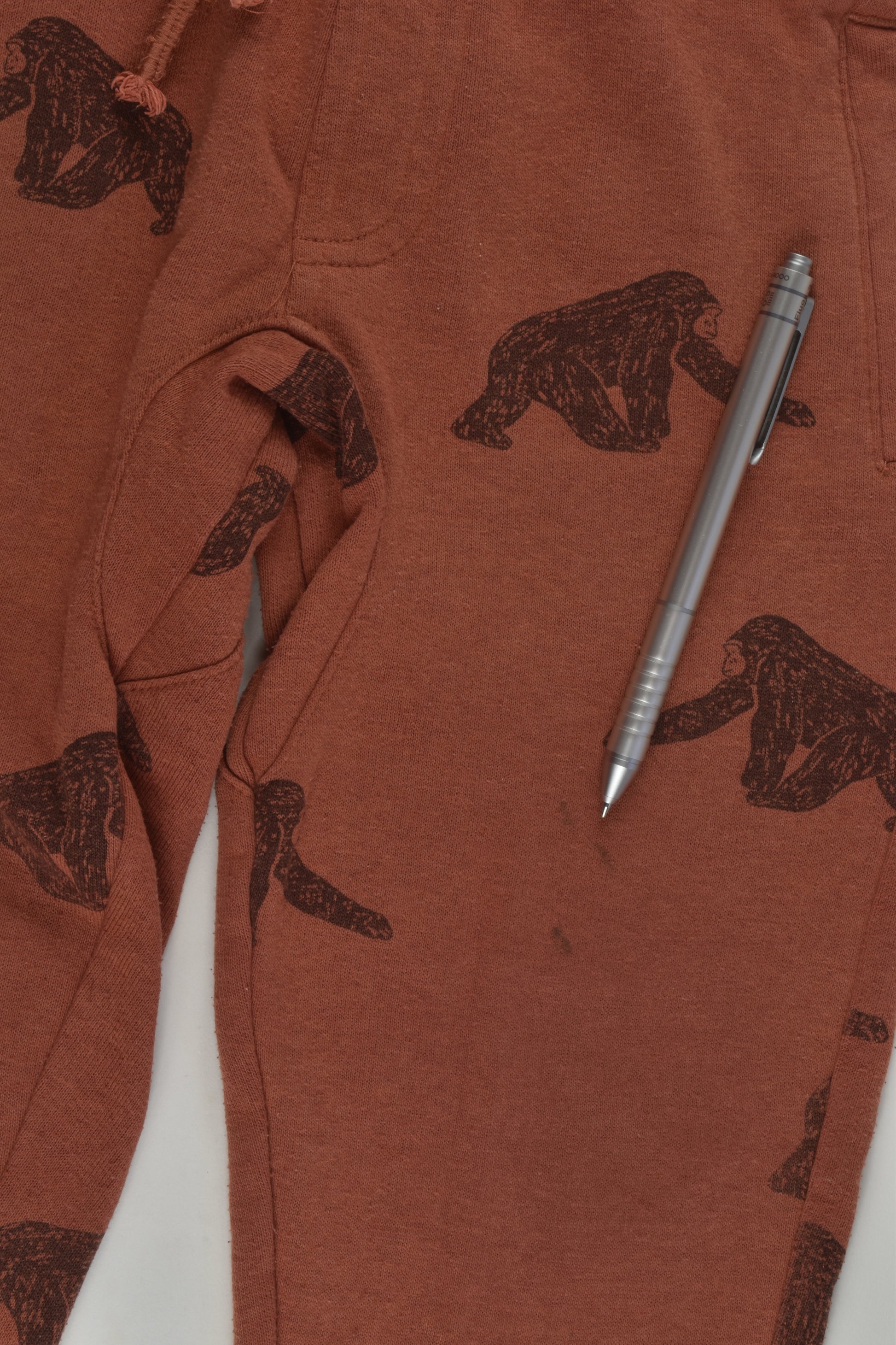 Anko Size 4 Gorilla Track Pants