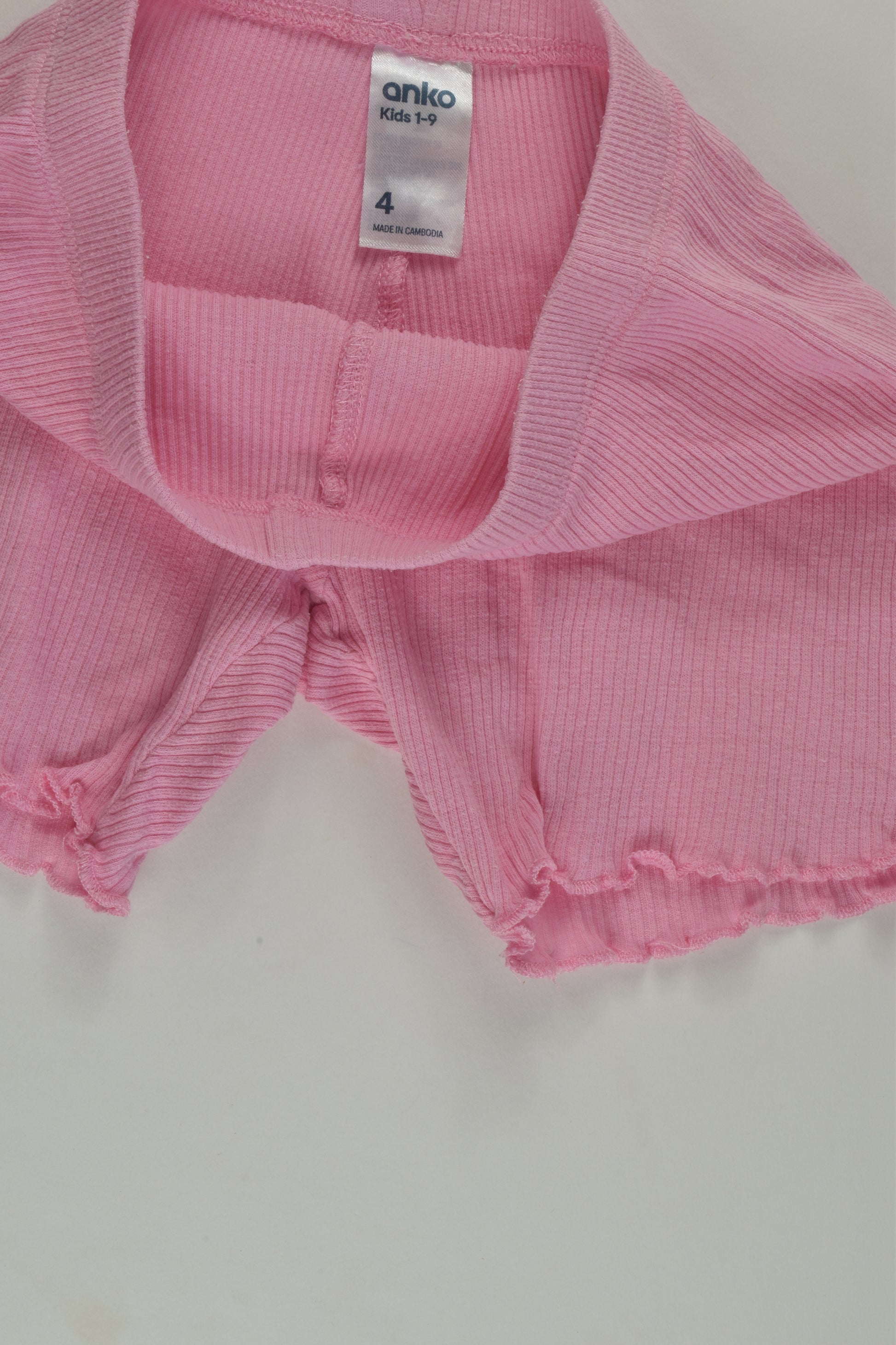 Anko Size 4 Ribbed Shorts