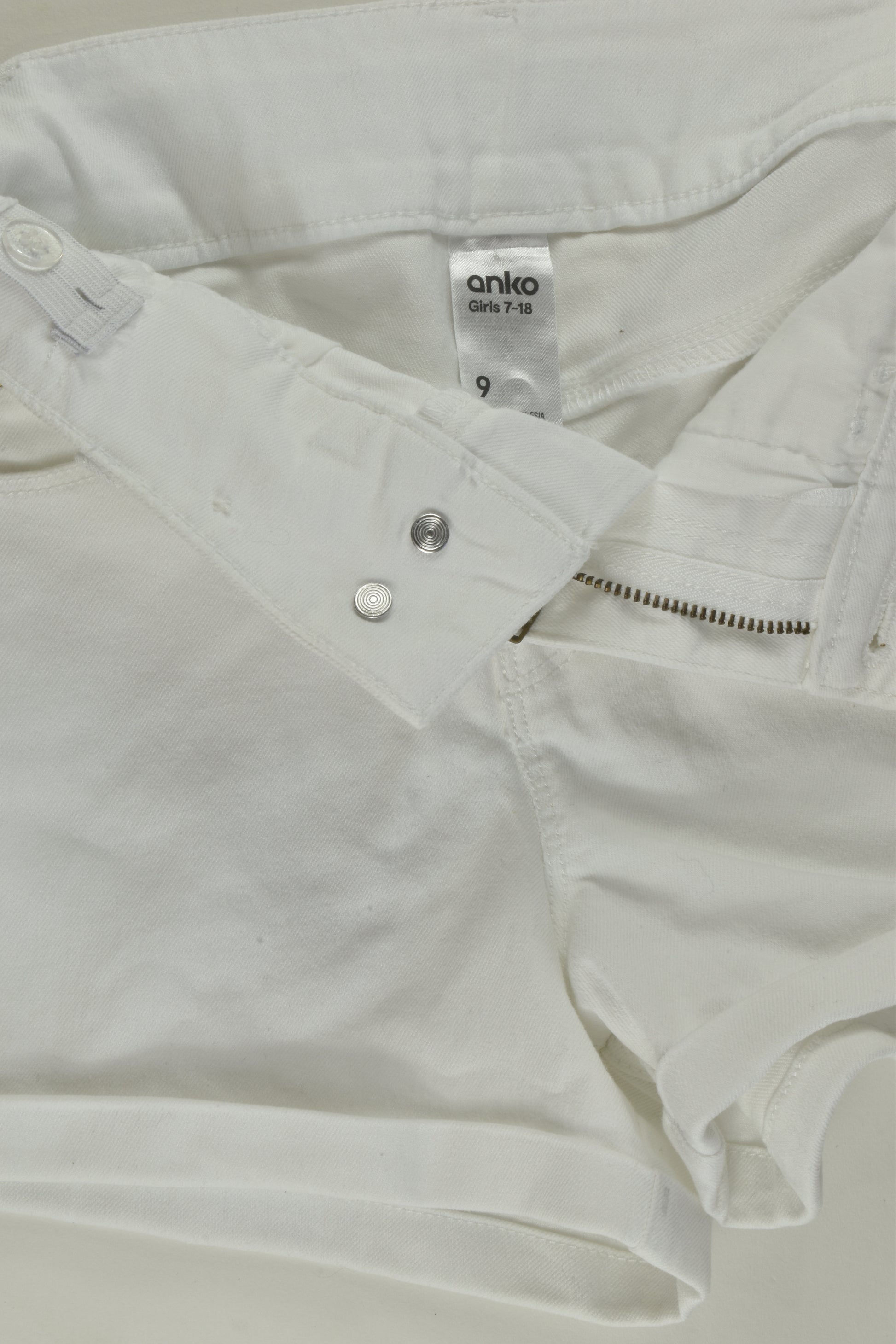 Anko Size 9 White Denim Shorts