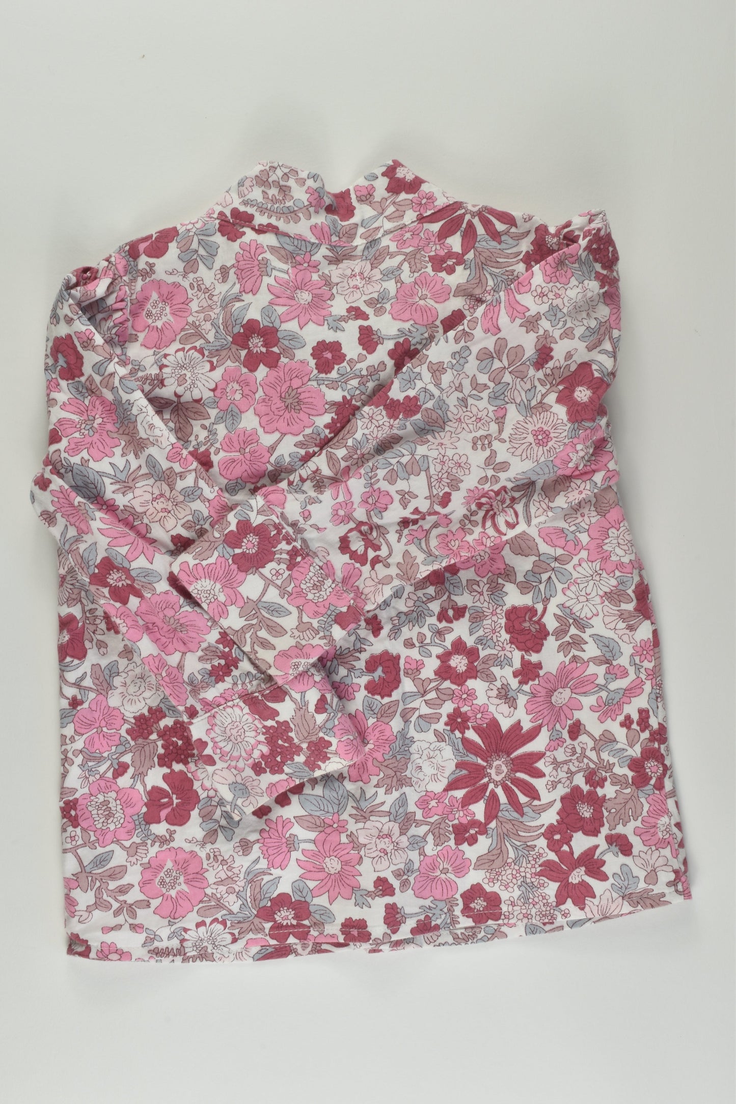 Annabelle Boutique Size 2 Floral Blouse