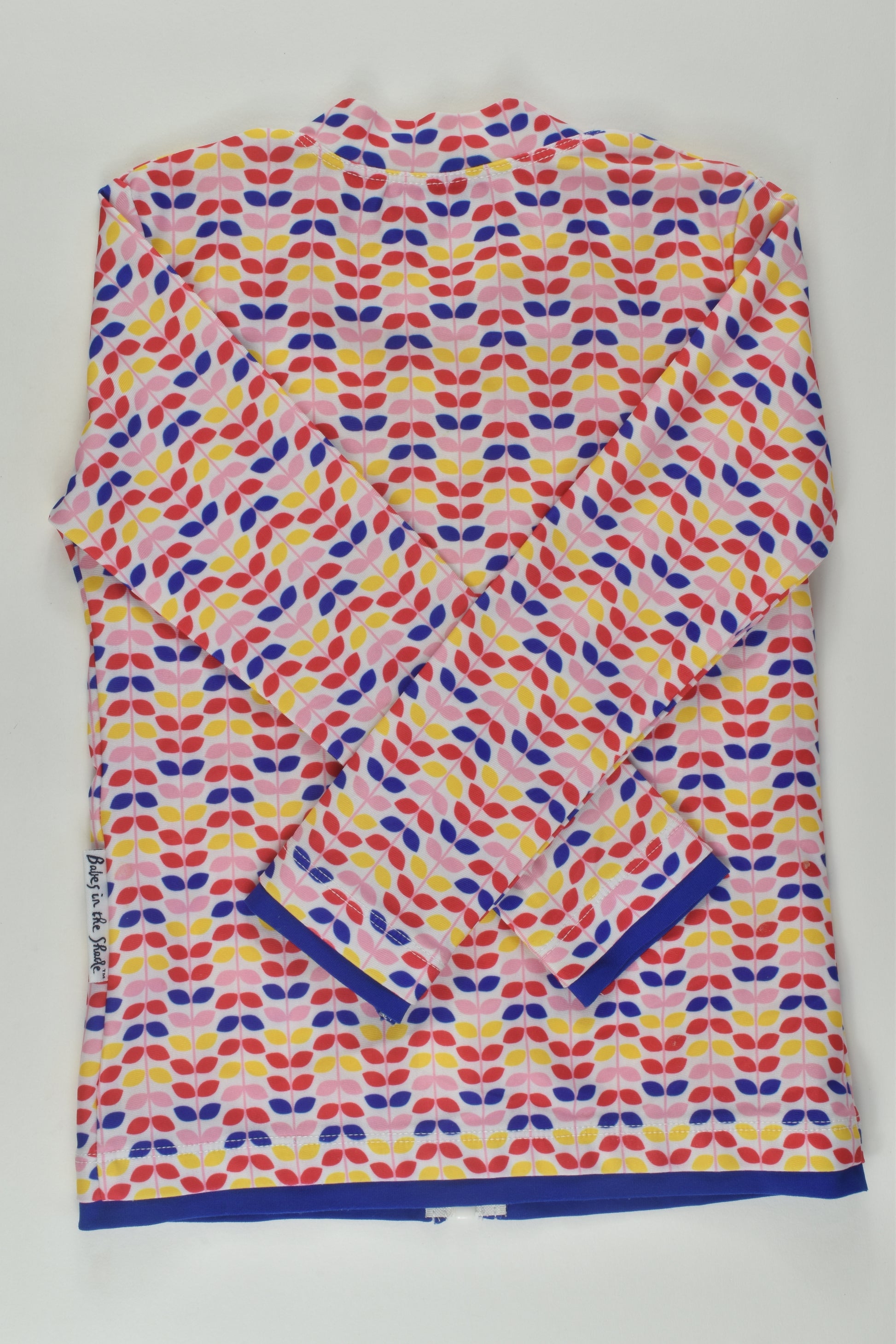 Babes in the Shade Size 4 Rashie Top
