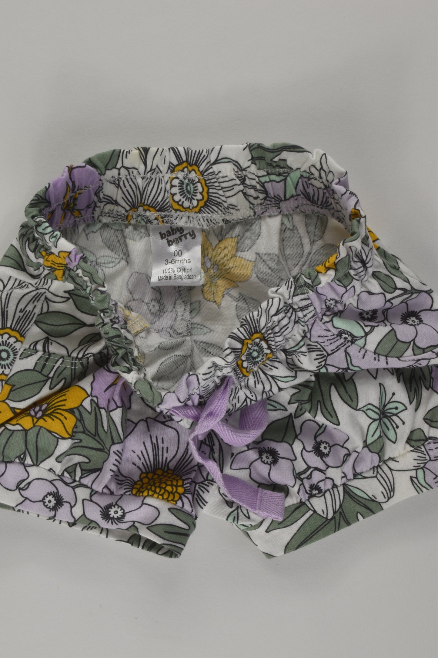 Baby Berry Size 00 Floral Shorts